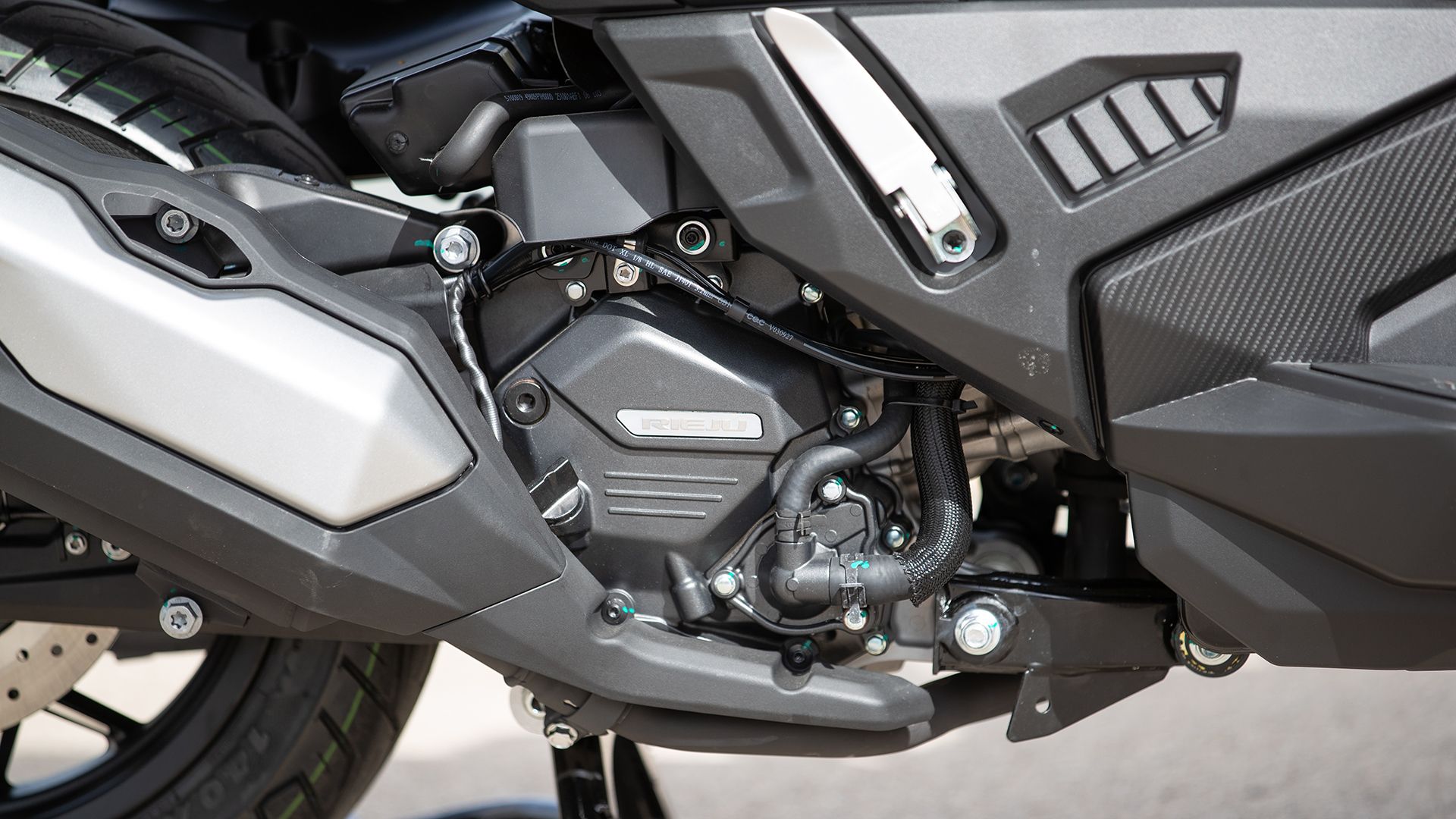  RIEJU XOVER 2026 Detalles (19)