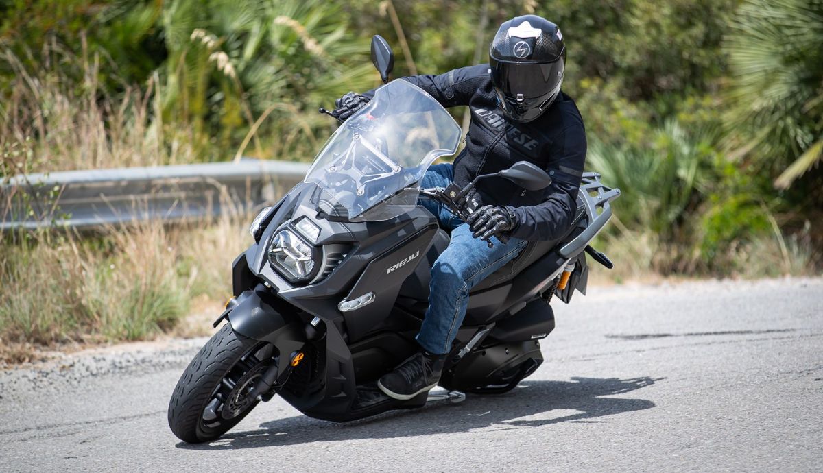 RIEJU X OVER 2026 Accion (30)