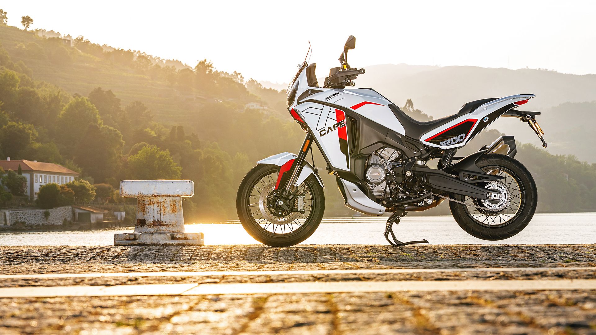 Moto Morini X Cape 1200 Estatica (58)