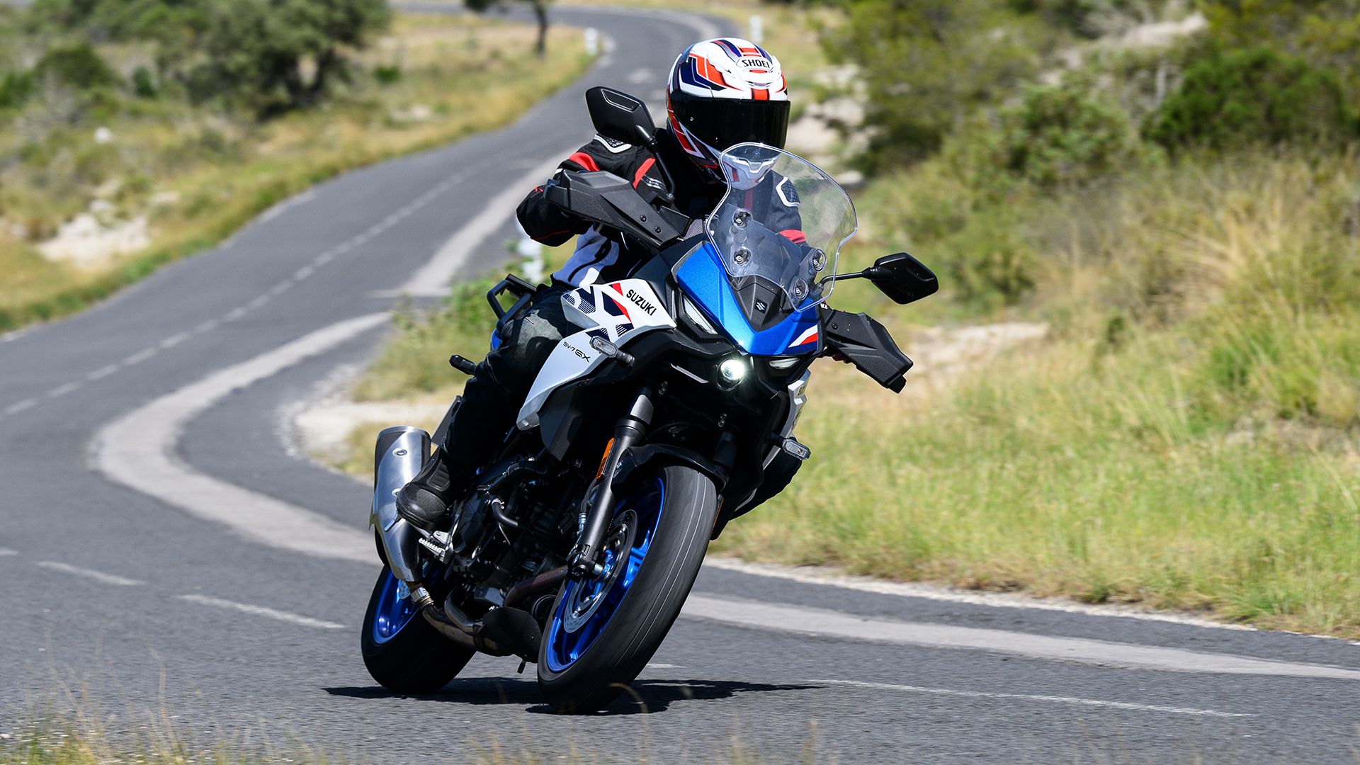 Suzuki SV7 GX 2026 Accion (9)