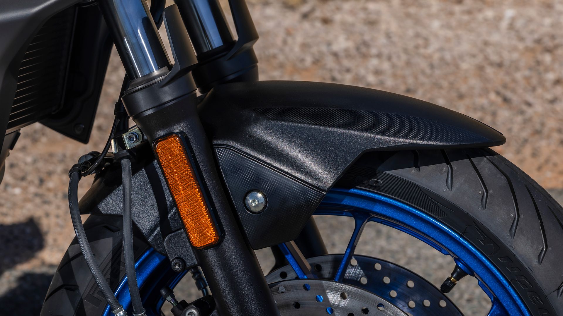 Suzuki SV7 GX 2026 Detalles (33)