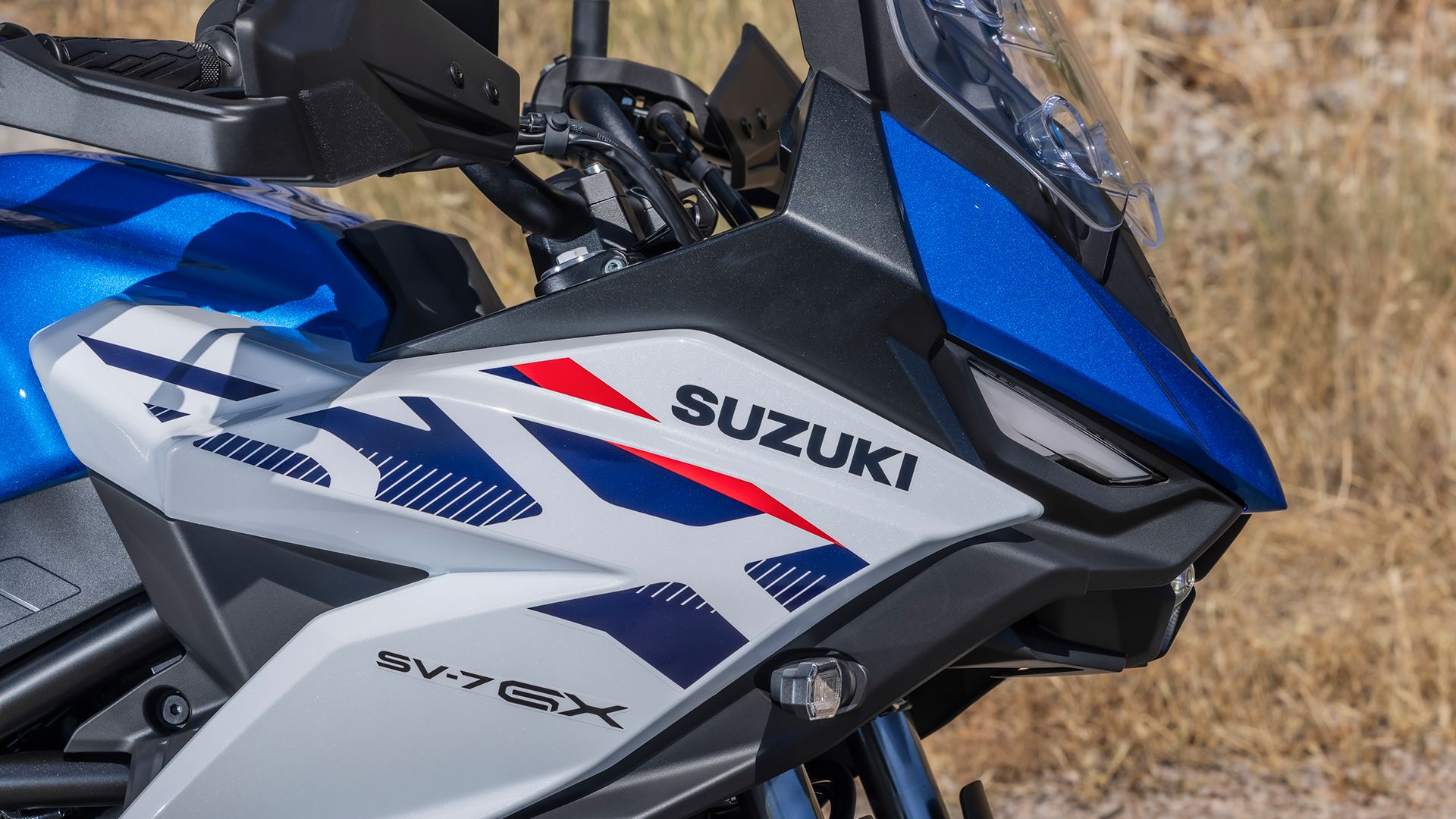Suzuki SV7 GX 2026 Detalles (34)
