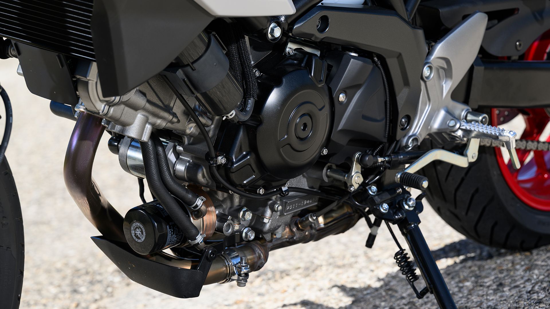 Suzuki SV7 GX 2026 Detalles
