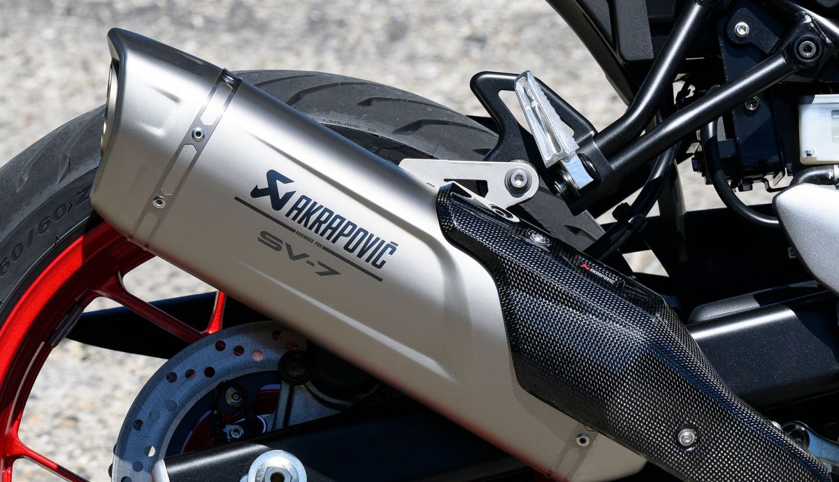 Suzuki SV7 GX 2026 Detalles (26)