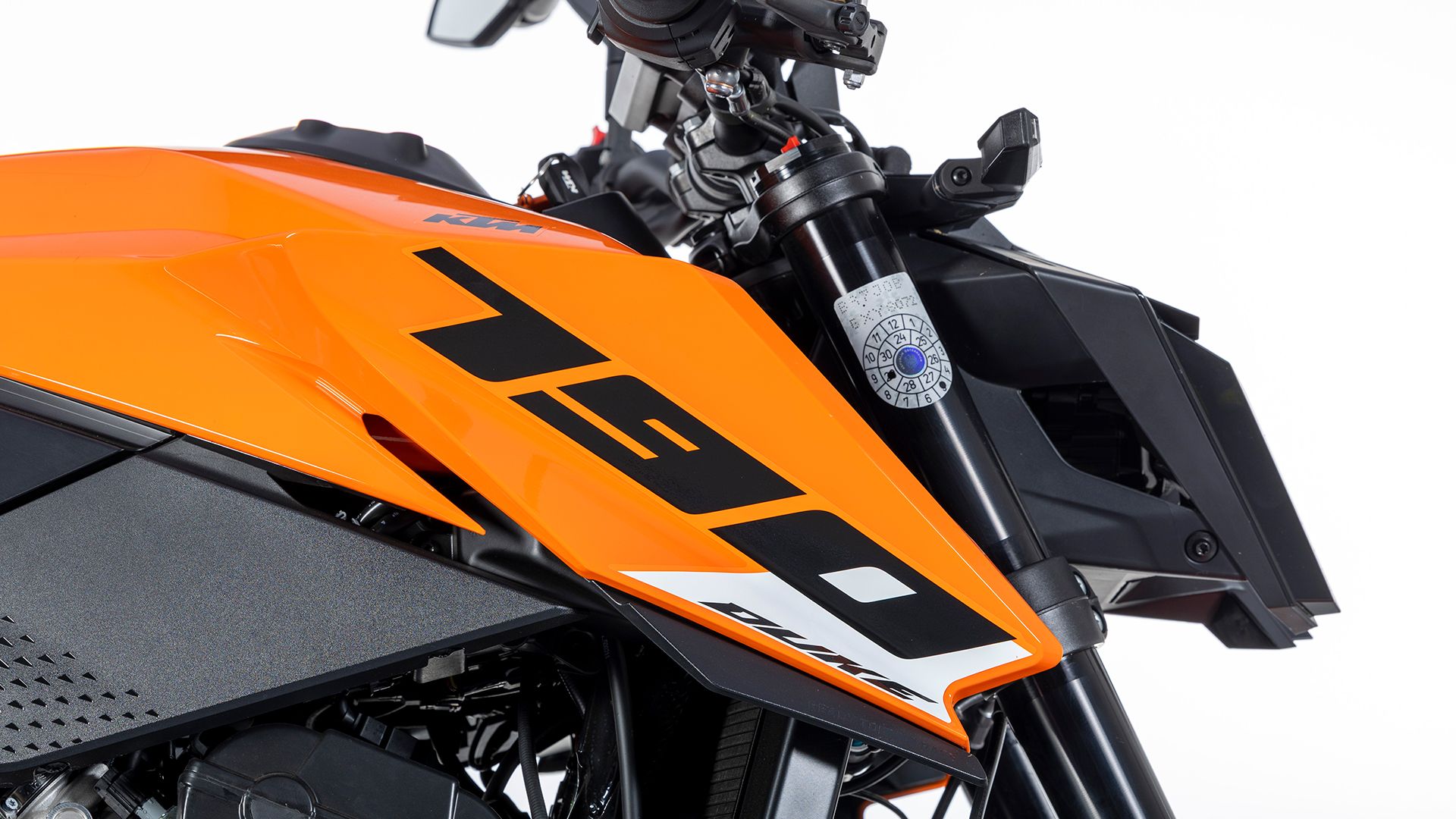 KTM 790 Duke 2026 Detalles (6)