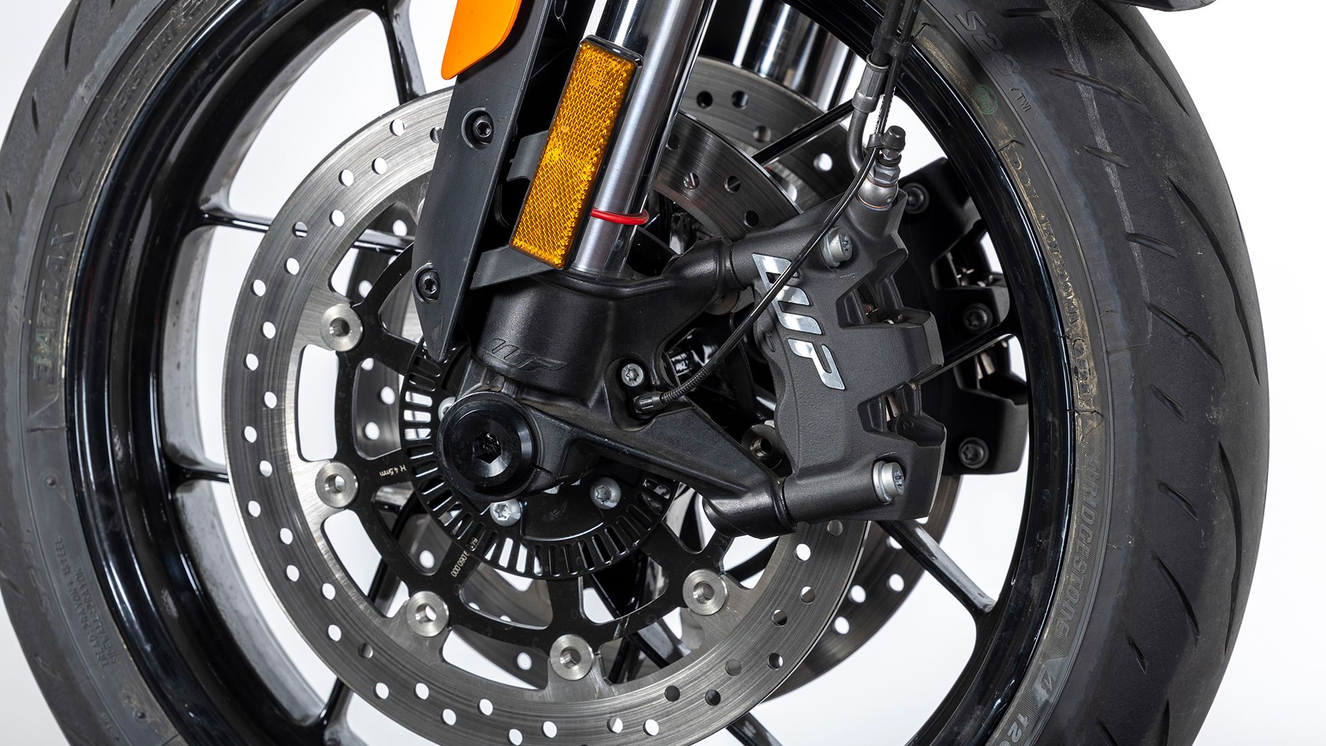 KTM 790 Duke 2026 Detalles (15)