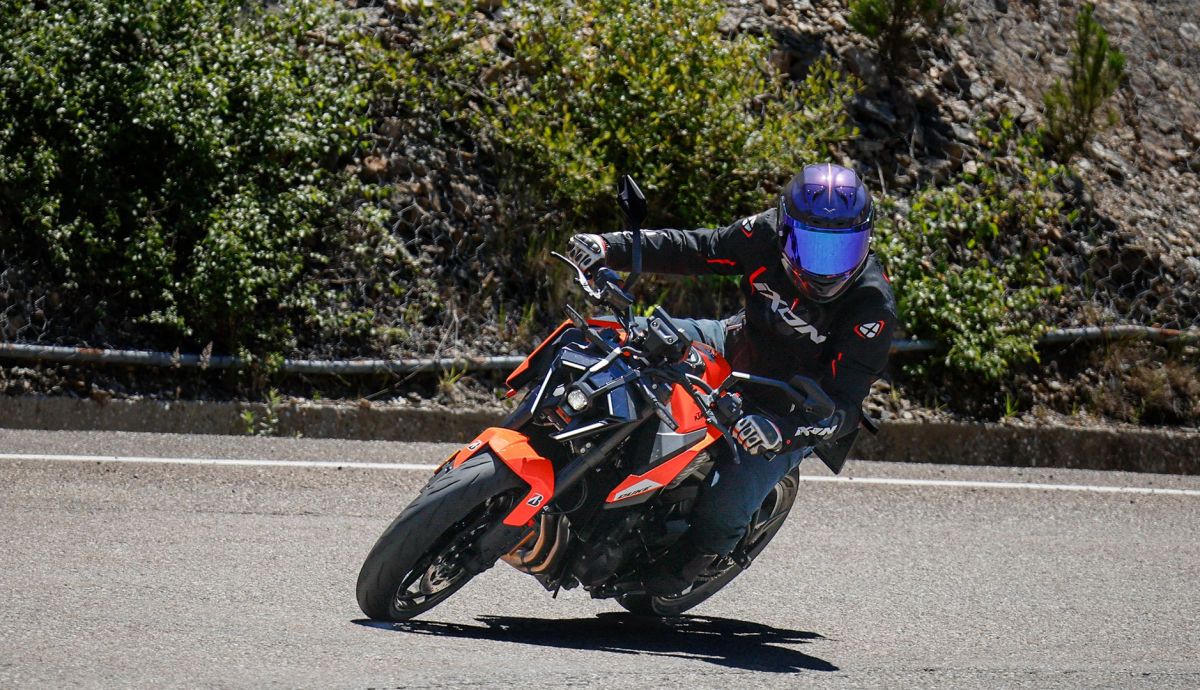 KTM 790 Duke 2026 Accion (24)