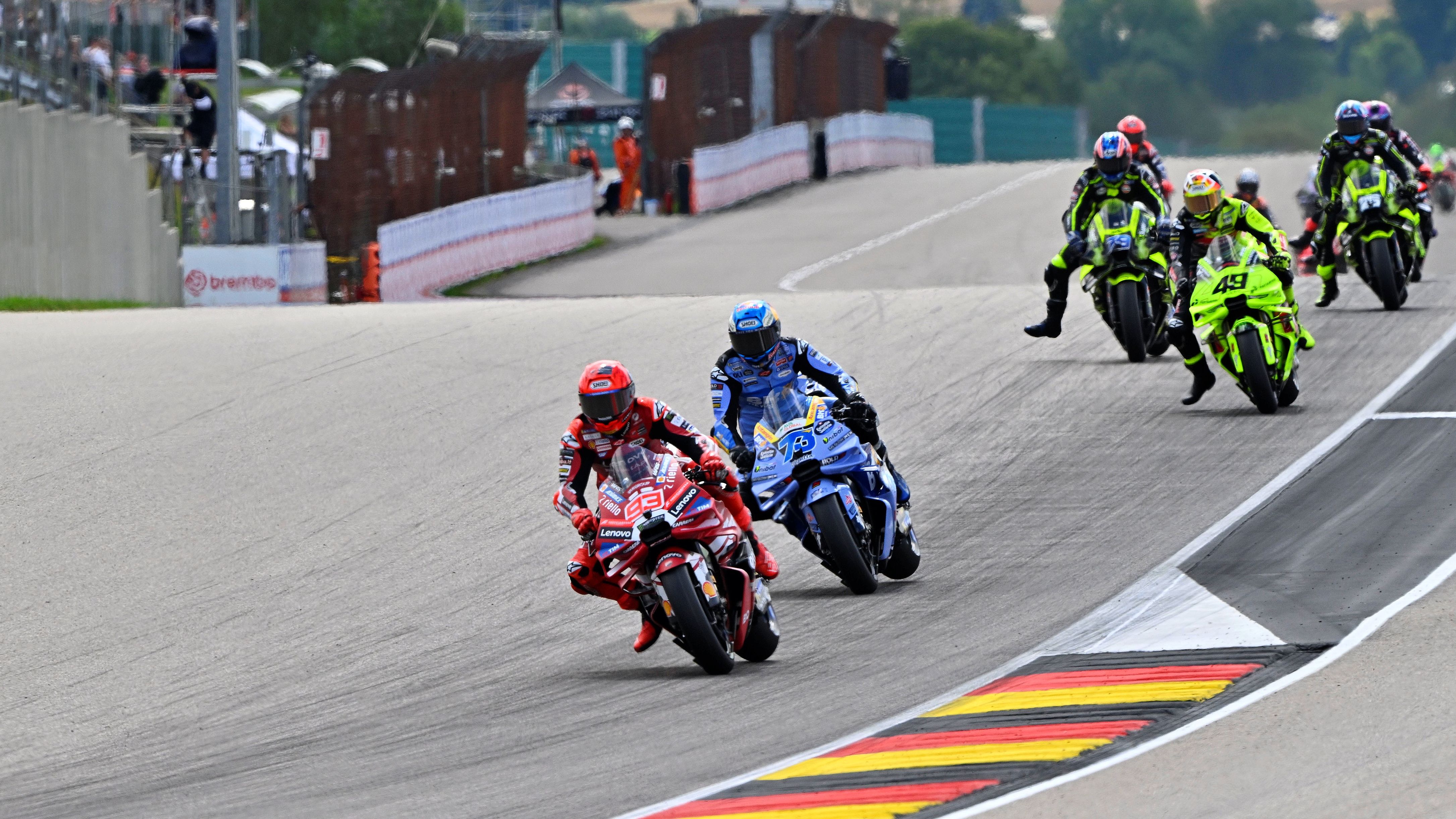 Marc Márquez y Álex Márquez abren hueco en el Sprint, MotoGP Sachsenring 2026