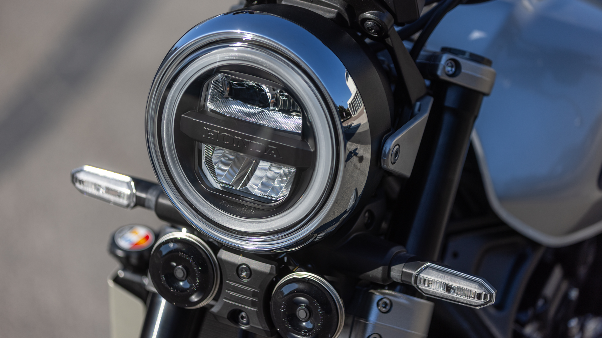 Honda CB1000F 2026 Detalles (1)