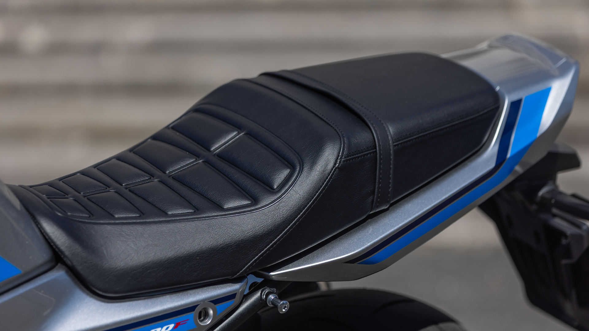 Honda CB1000F 2026 Detalles (14)