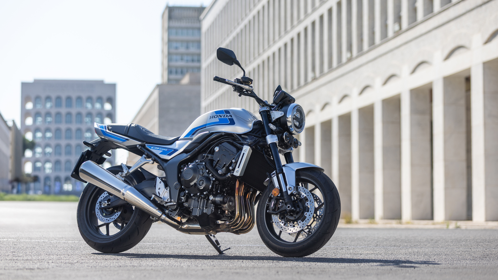 Honda CB1000F 2026 Estatica