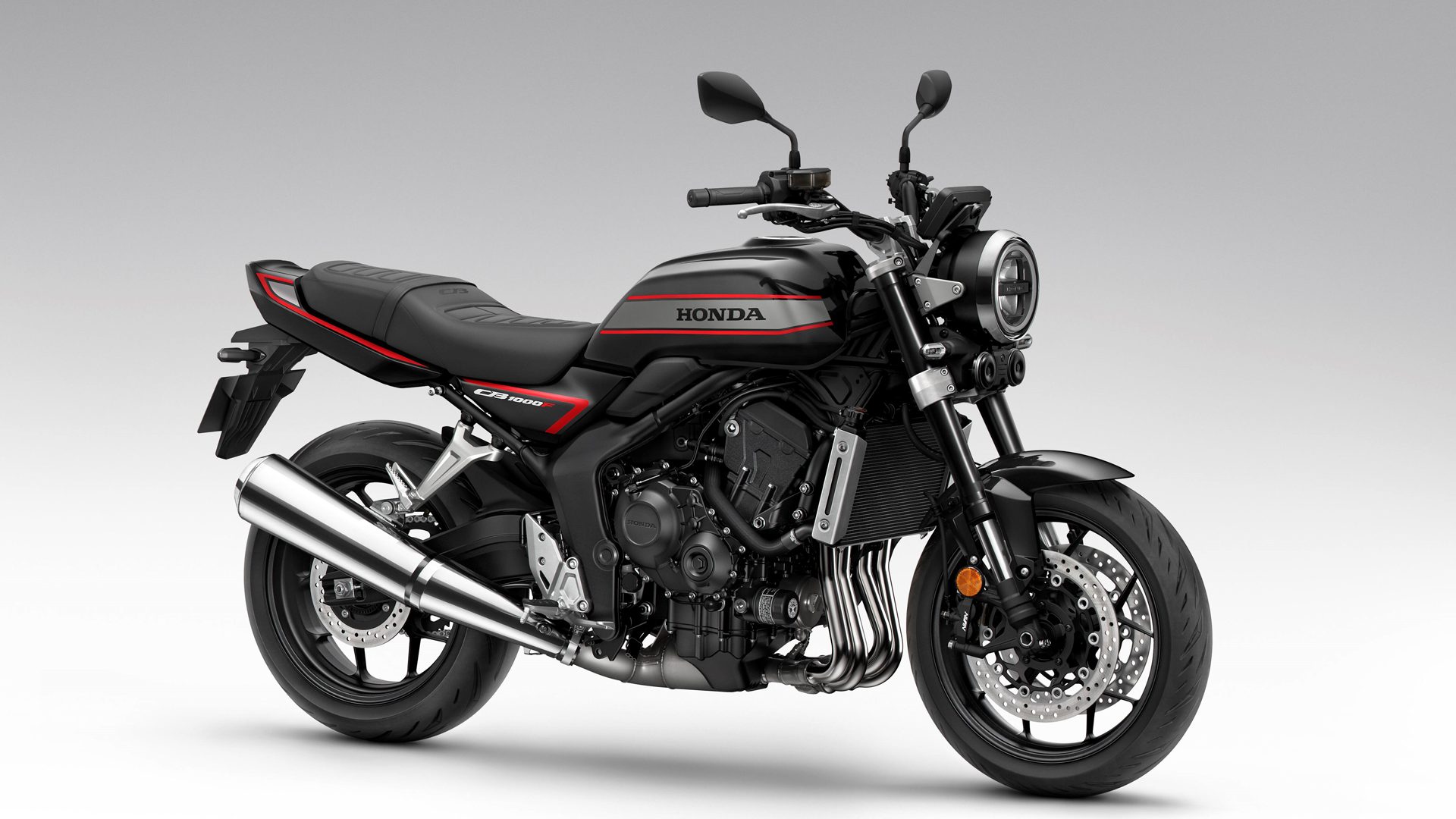 Honda CB1000F 2026 Estudio (2)