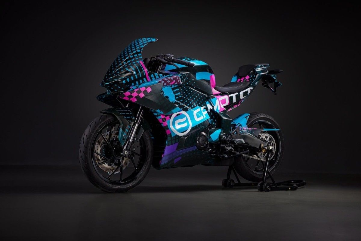 CFMoto prepara una nueva deportiva para el carnet A2: así será la futura 250SR-R