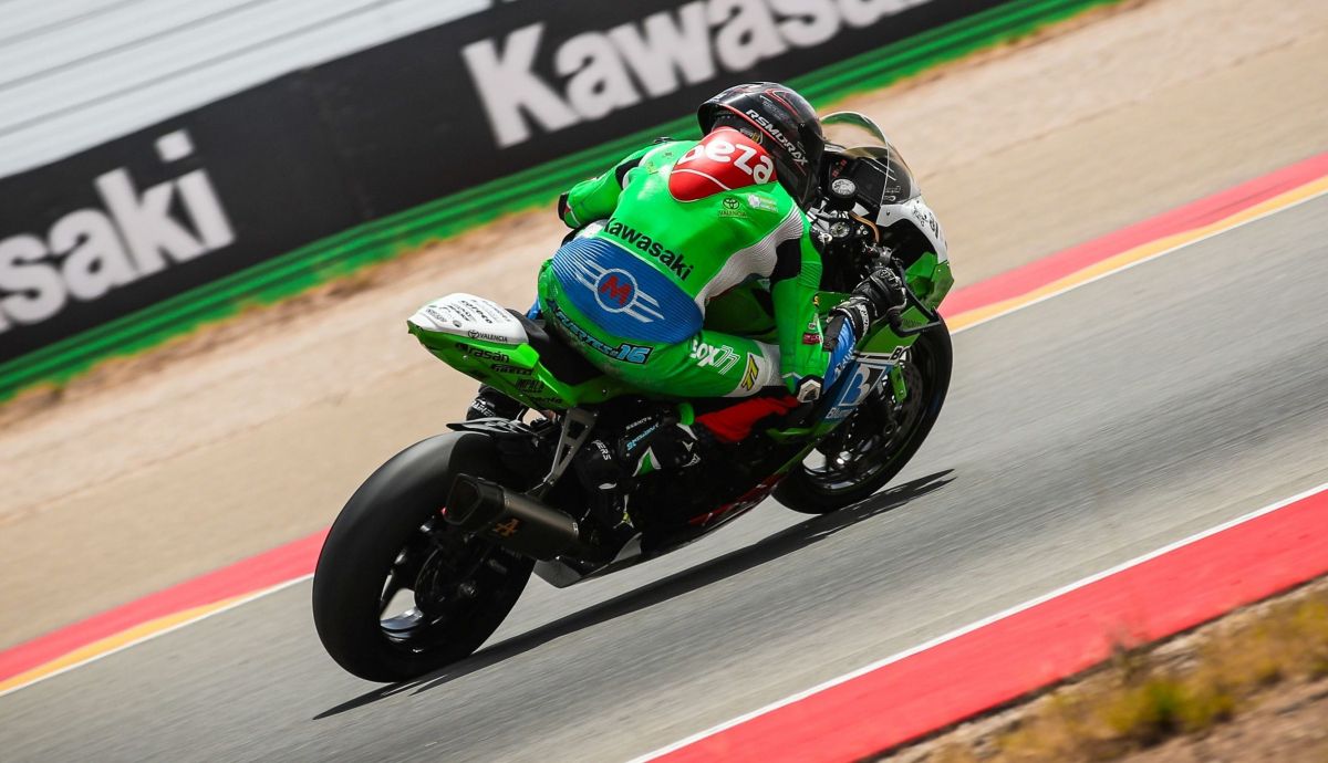 Álvaro Fuertes sigue sin rival en el ESBK Sportbike 2026