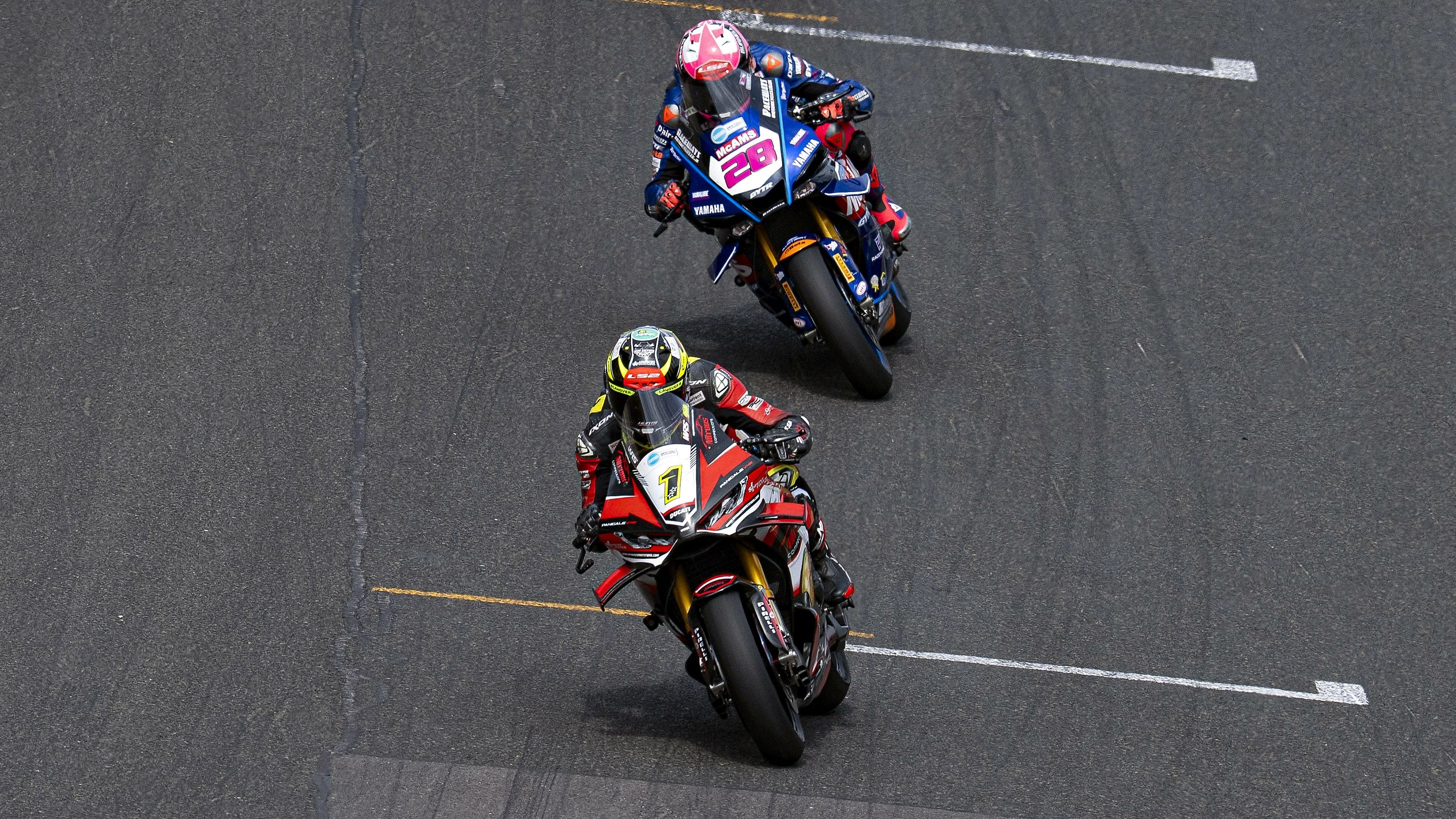 Kyle Ryde ha logrado un doblete y Bradley Ray una victoria al paso del BSB 2026 por Oulton Park