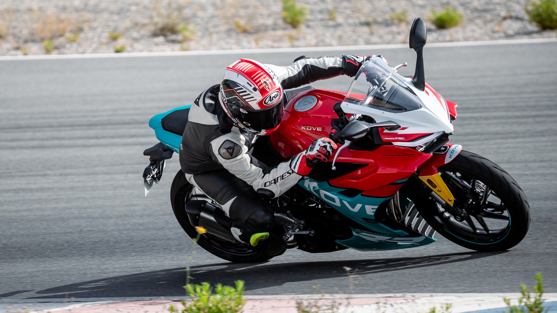 Kove 350RR 2026 Accion (11)