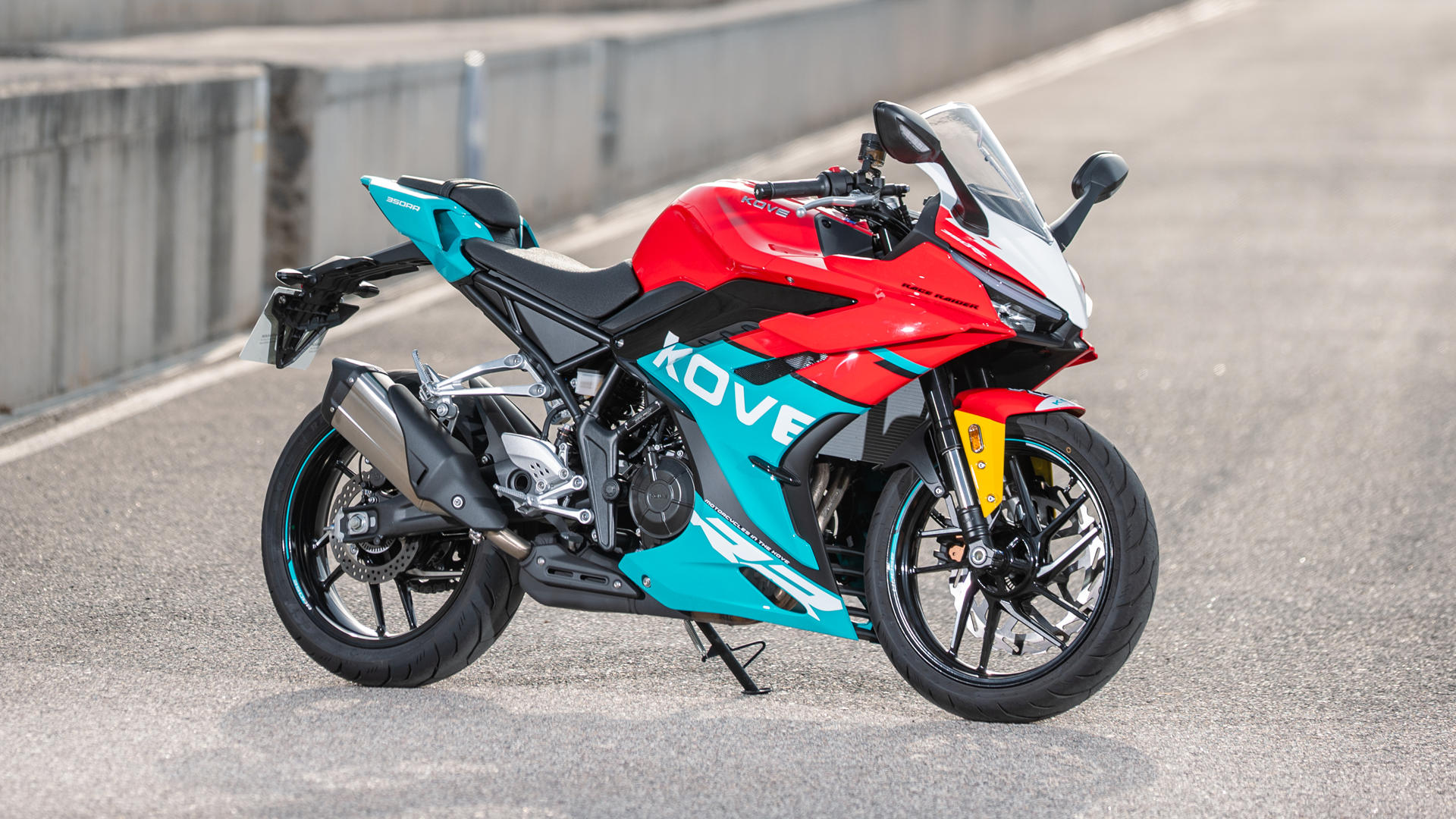 Kove 350RR 2026 Estatica (1)