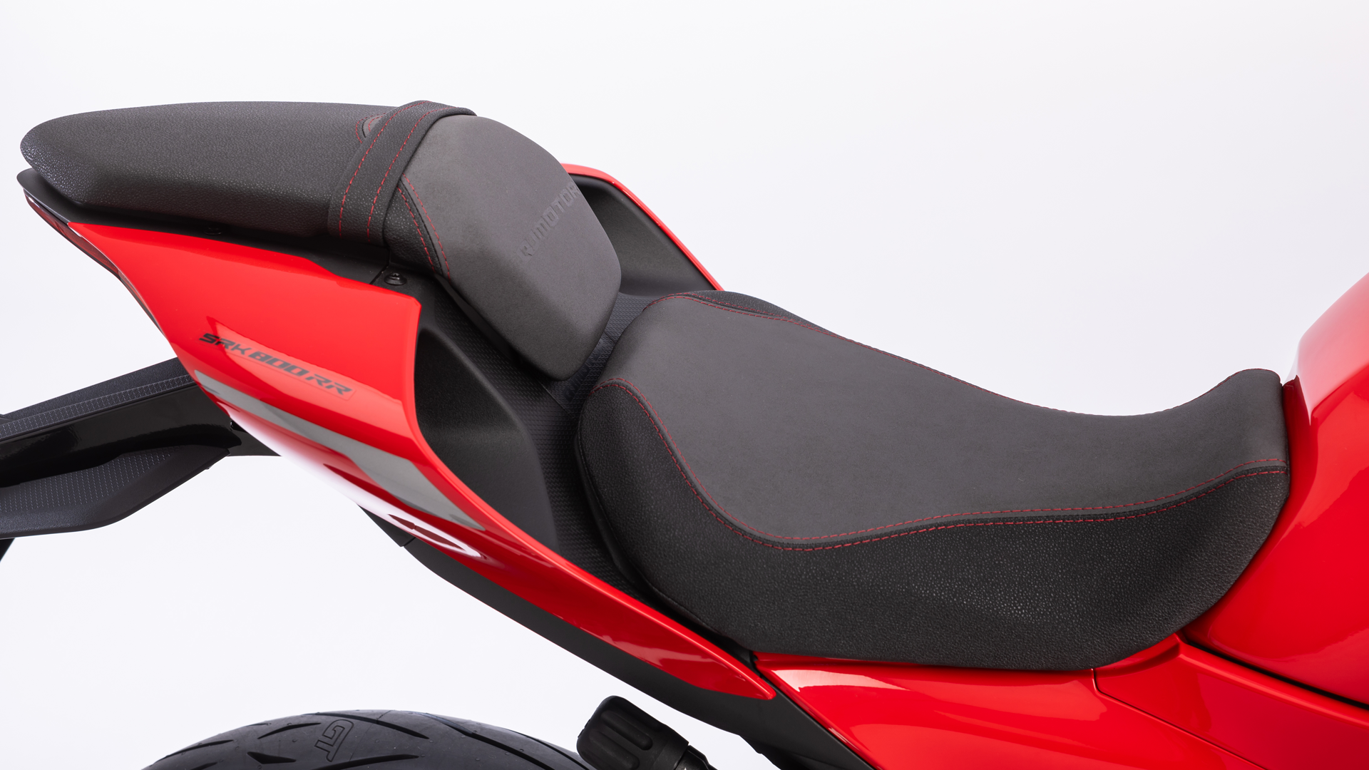 QJMotor SRK 800RR 2026 Detalles (7)