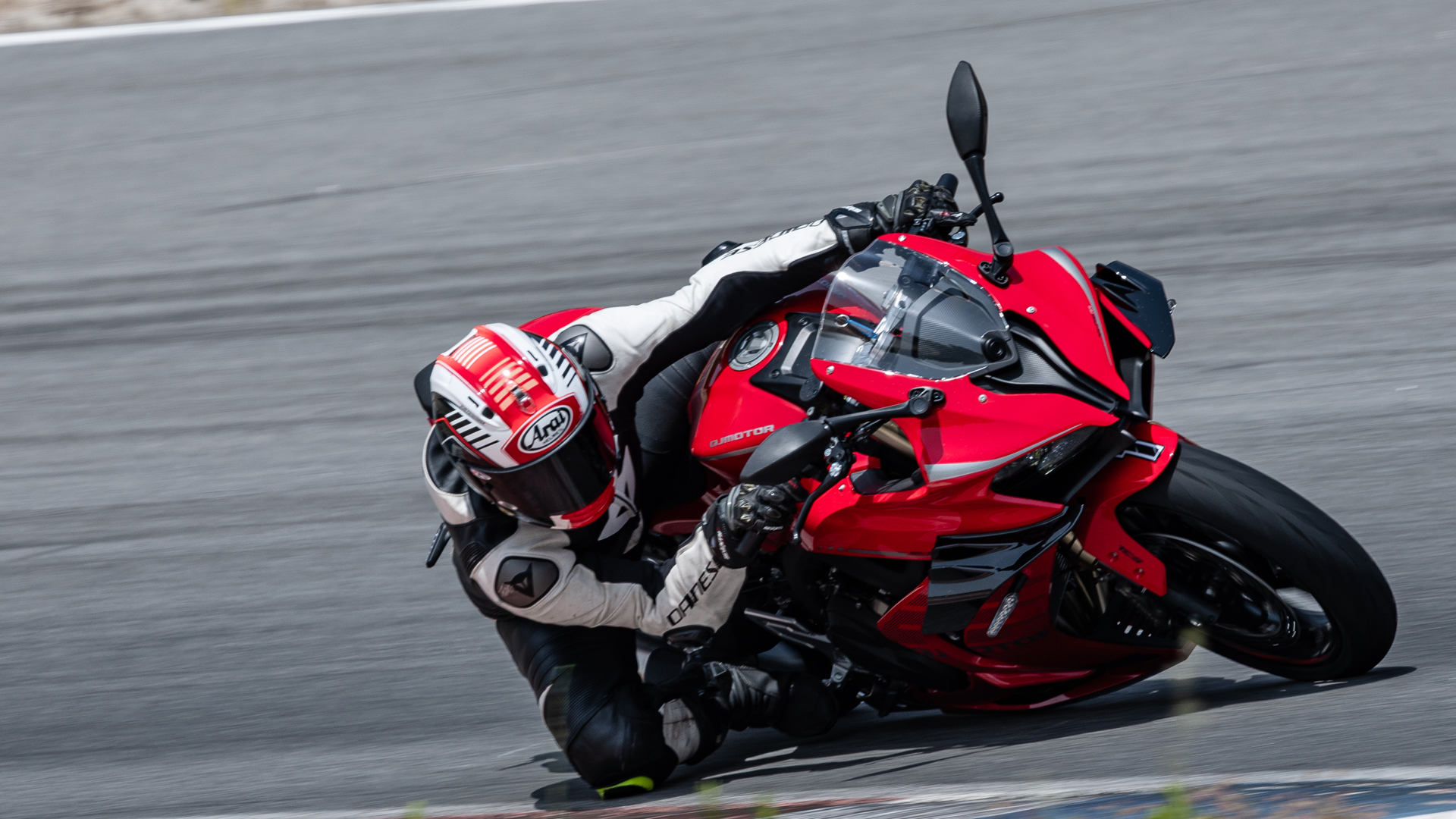 QJMotor SRK800RR 2026 Accion (5)