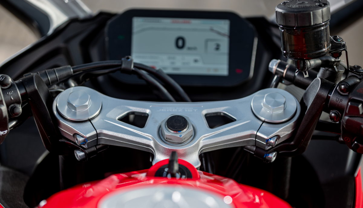 Kove 350RR 2026 Detalles (18)