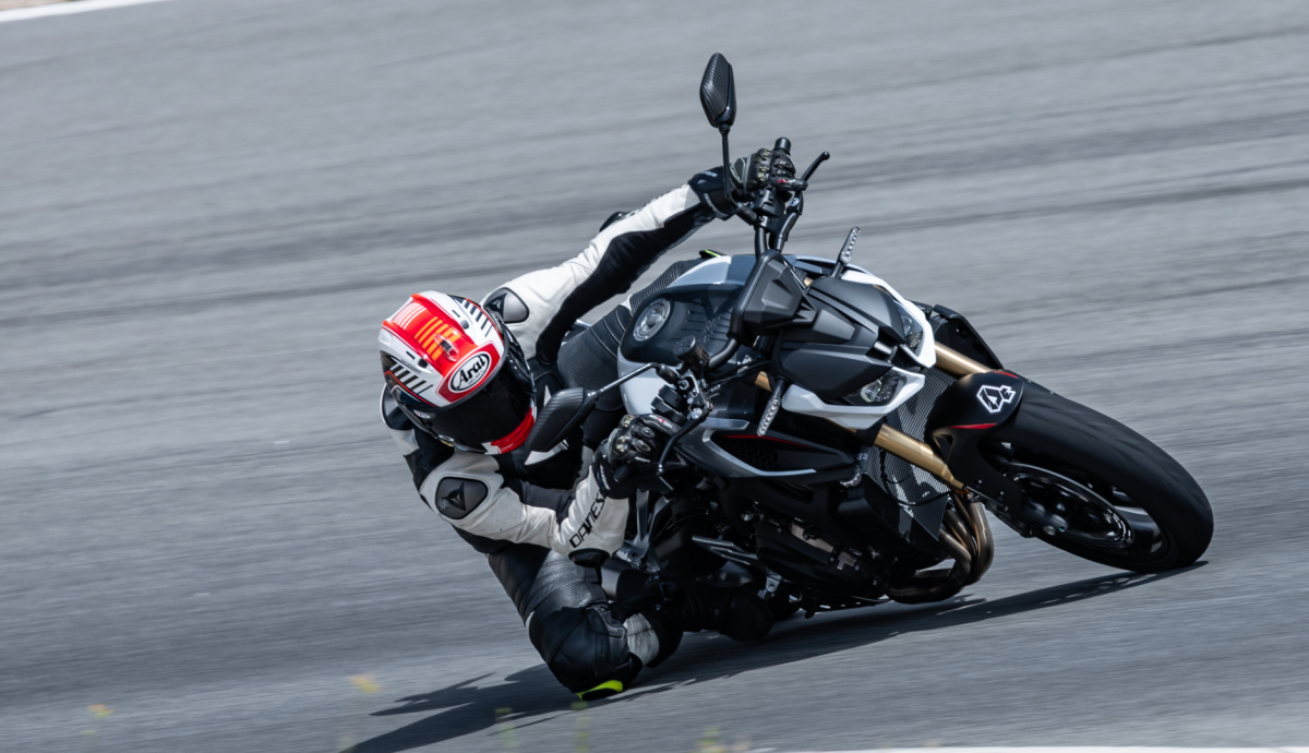 QJMotor SRK800 2026 Accion (7)