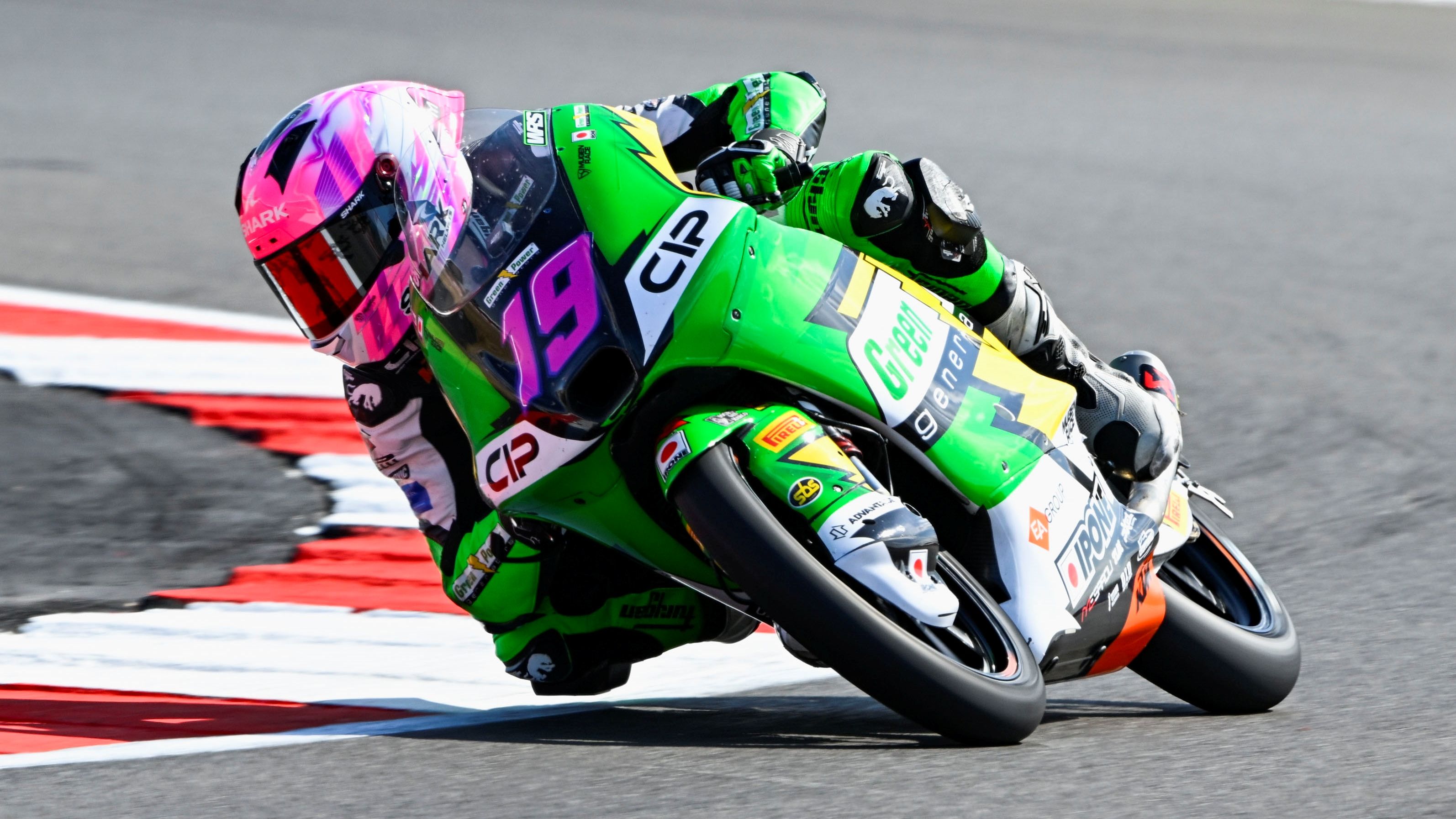 Scott Ogden se ha hecho con la pole de Moto3 en Silverstone