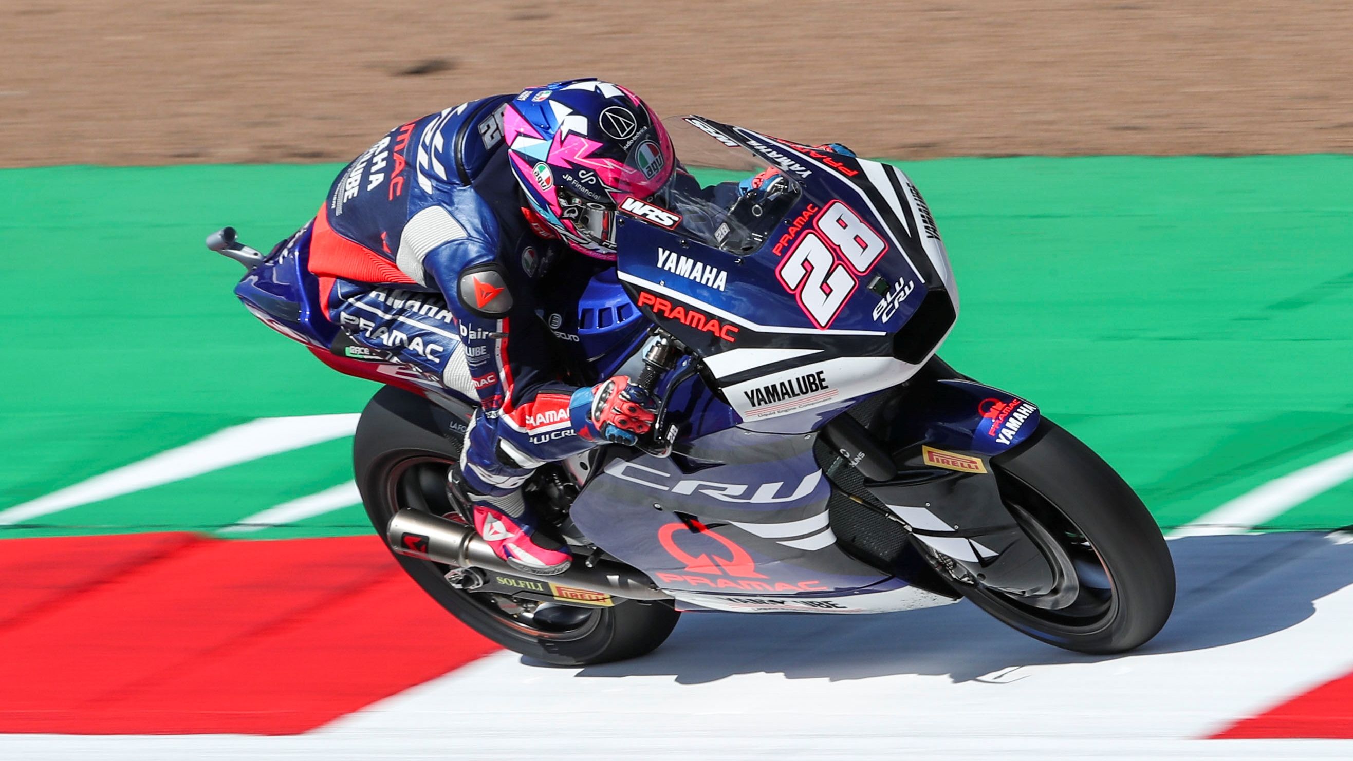 Izan Guevara ha conseguido la pole de Moto2 en Silverstone