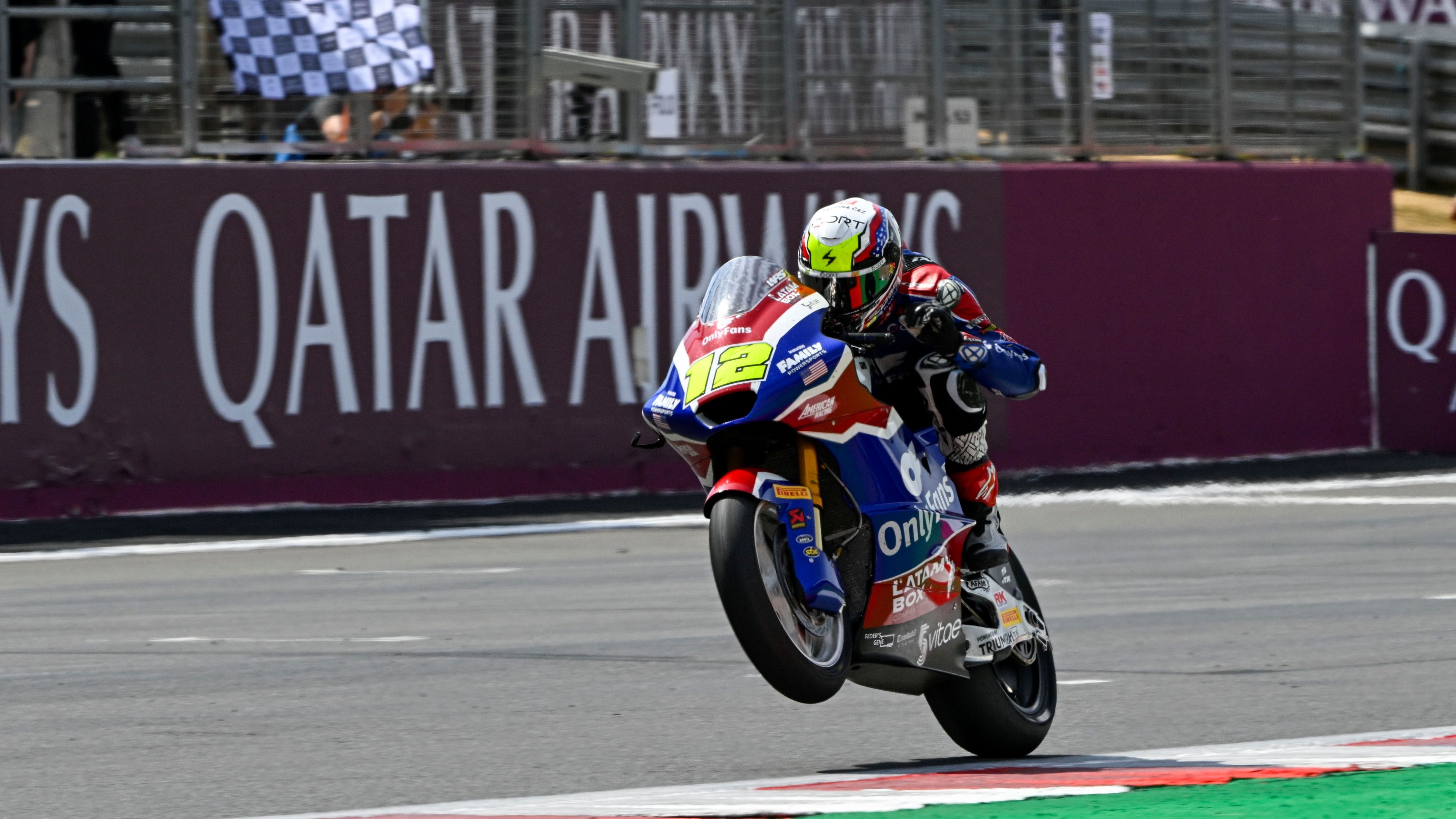 Filip Salac logra su primera victoria mundialista, Moto2 Silverstone 2026
