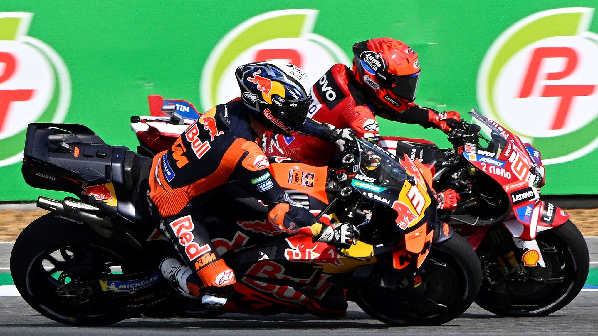 Pedro Acosta y Marc Márquez están siendo los mejores pilotos de MotoGP 2026