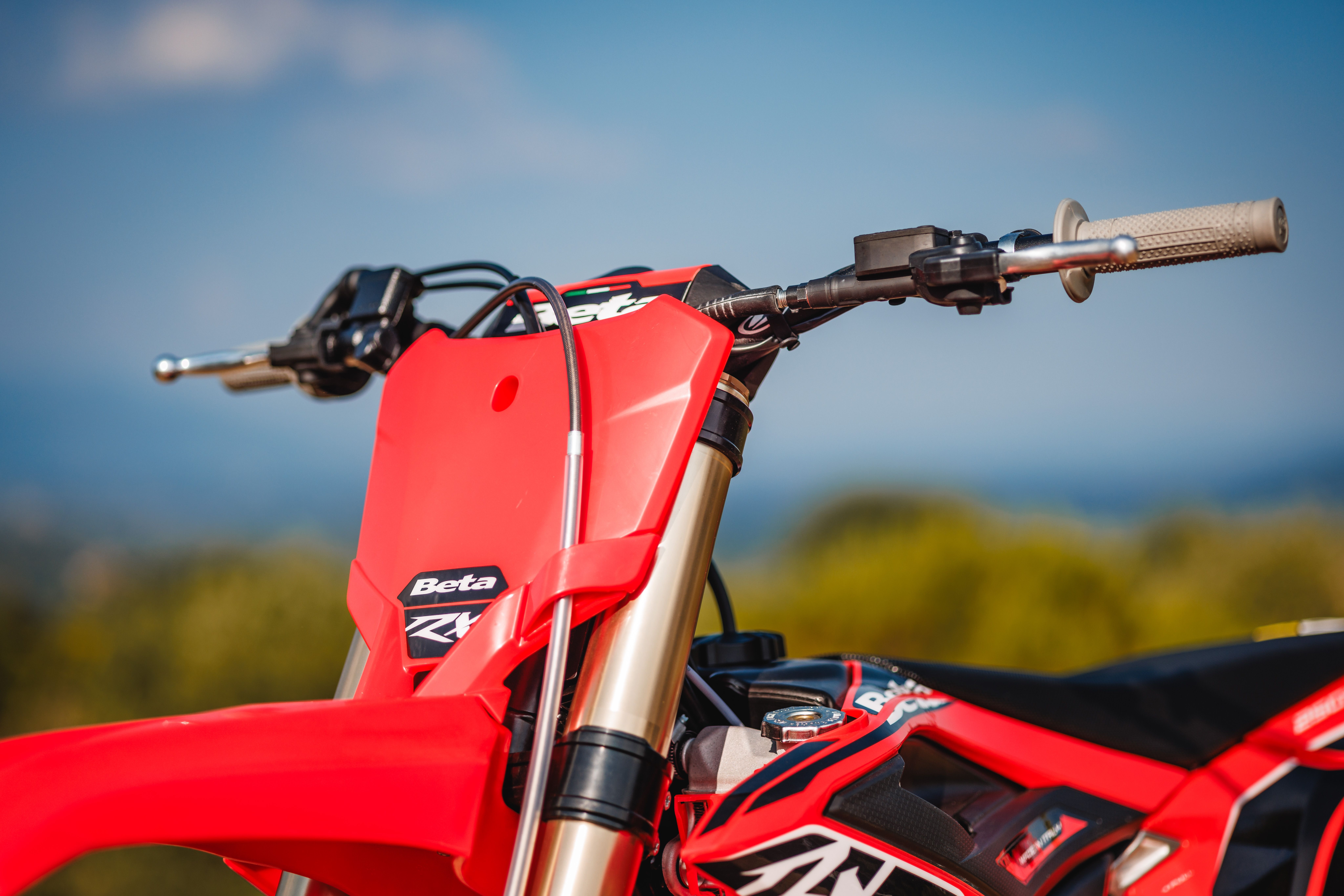 RX 250 4T   R5 1114