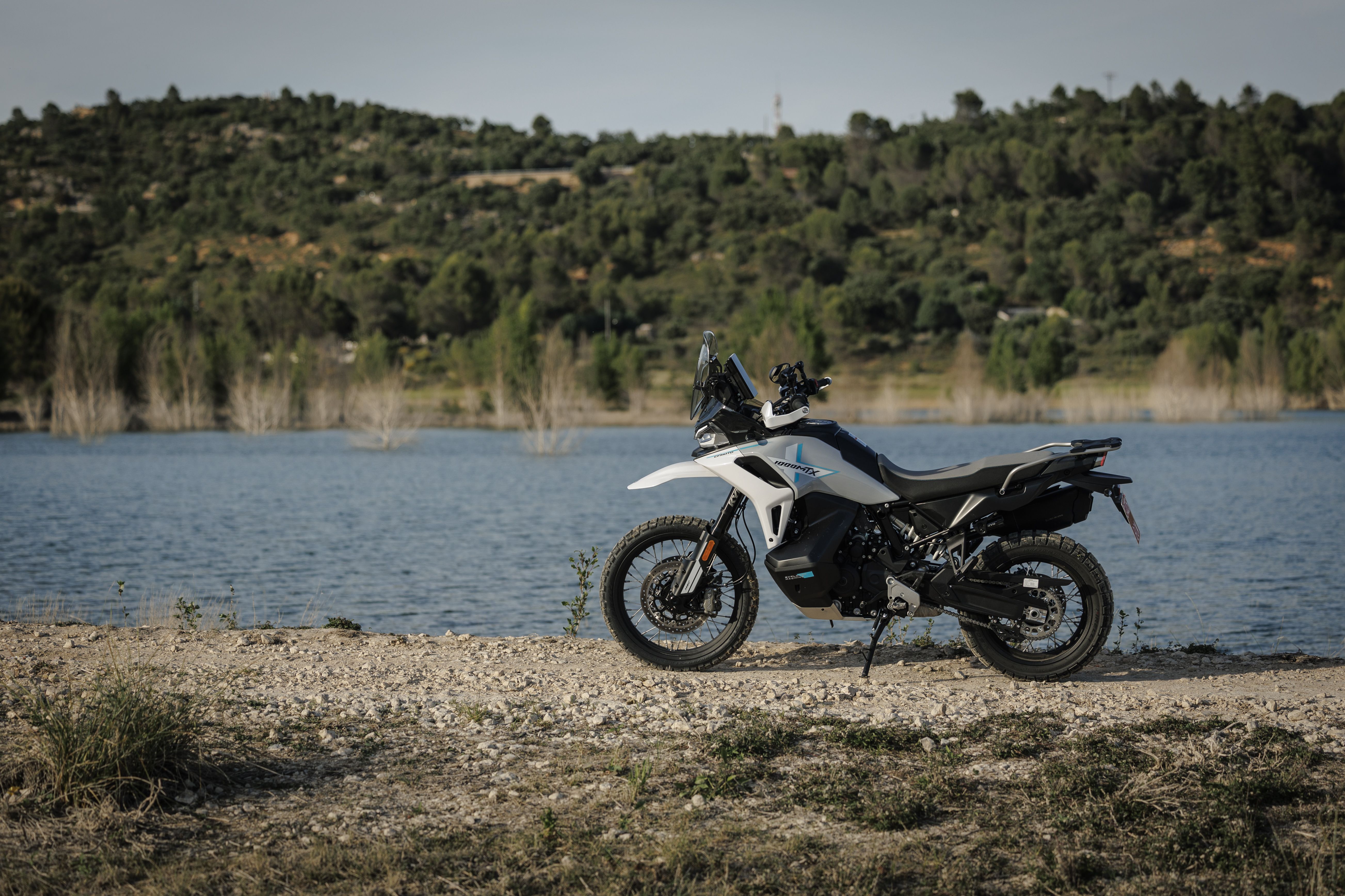 Fotos CFMoto 1000 MT-X