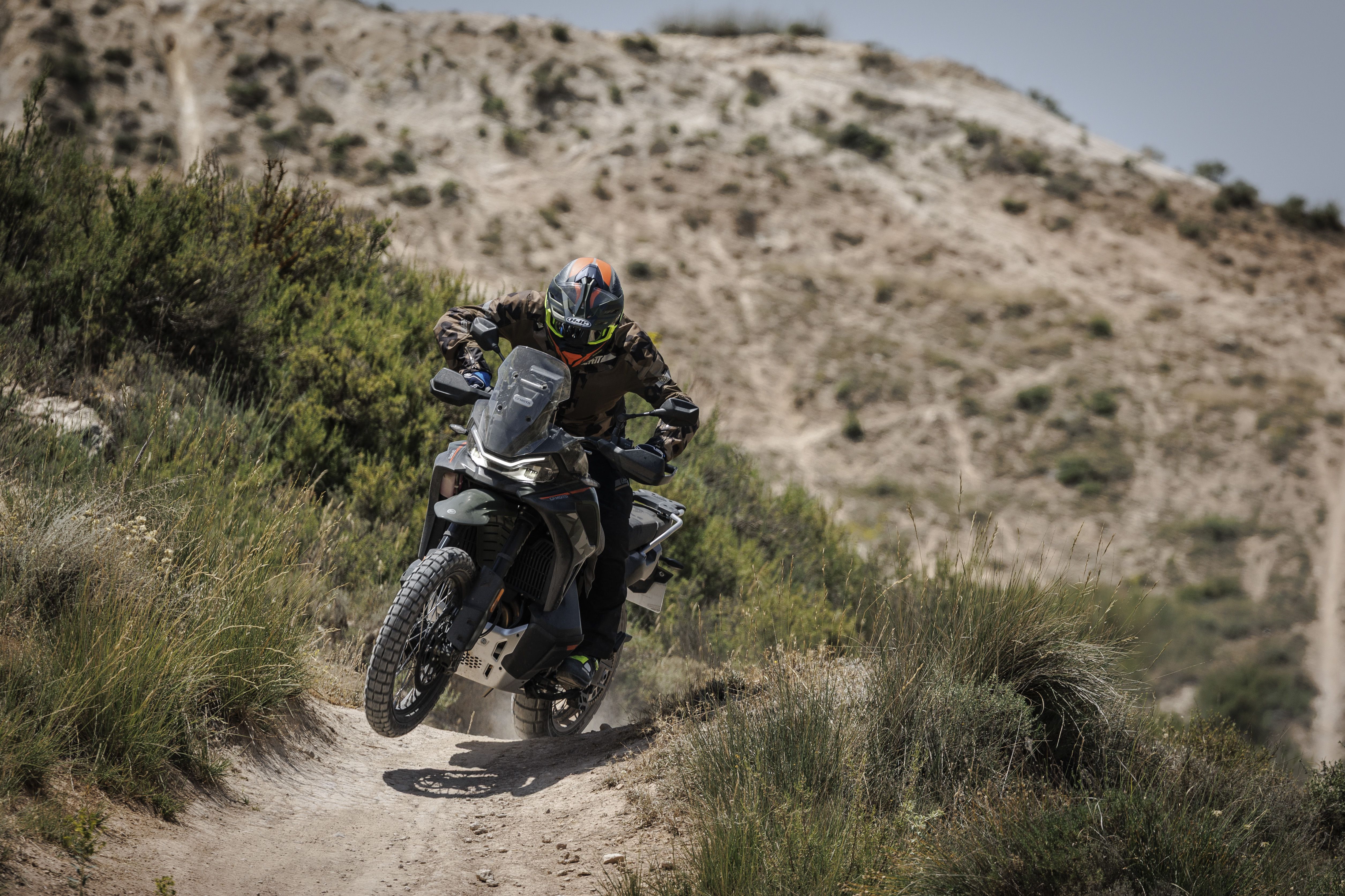 Fotos CFMoto 1000 MT-X