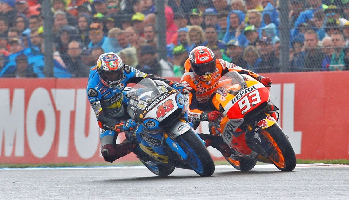 Jack Miller supera a Marc Márquez en Assen 2016