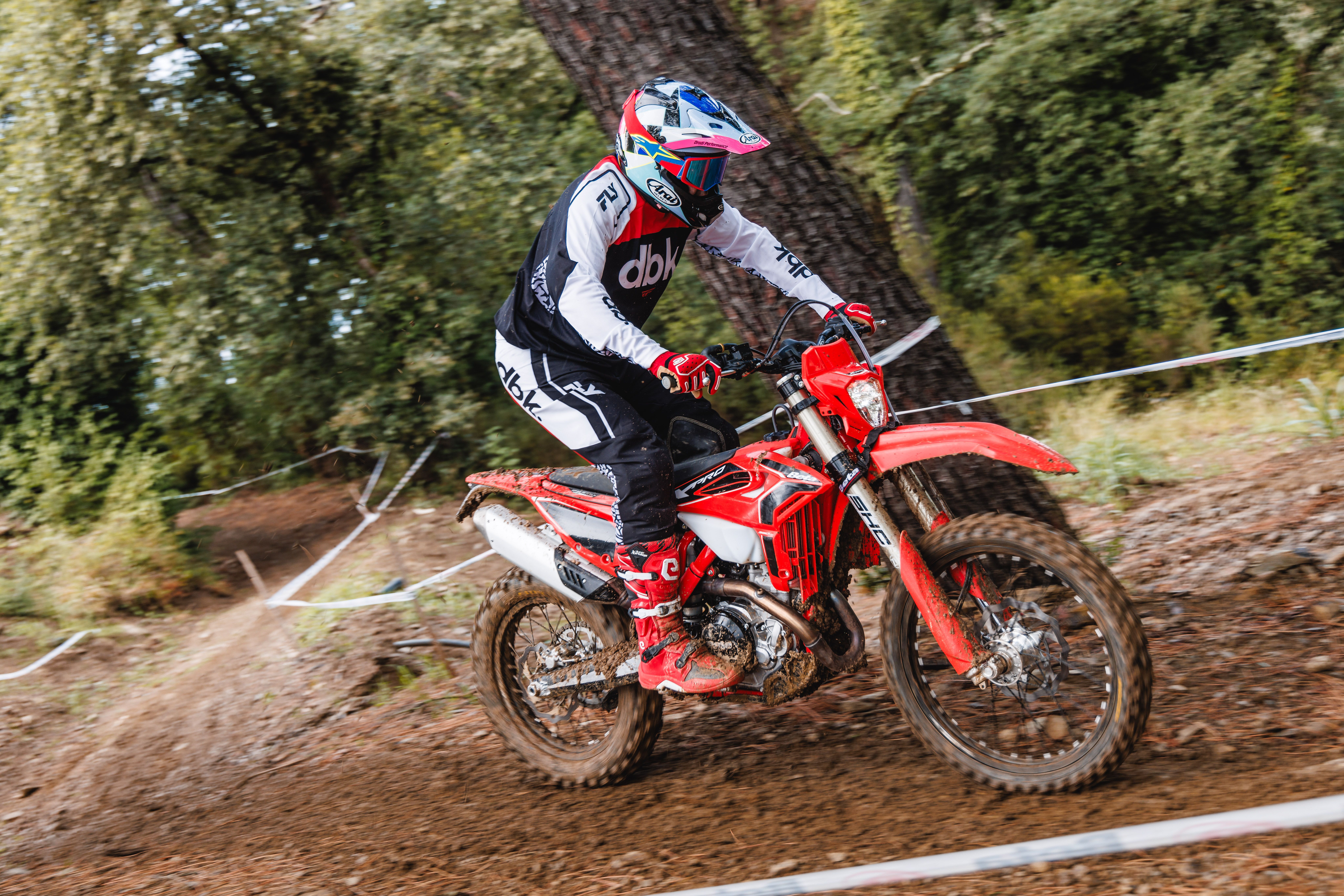 Test gama Beta RR X-PRO 2027 enduro. 8 variantes a escoger