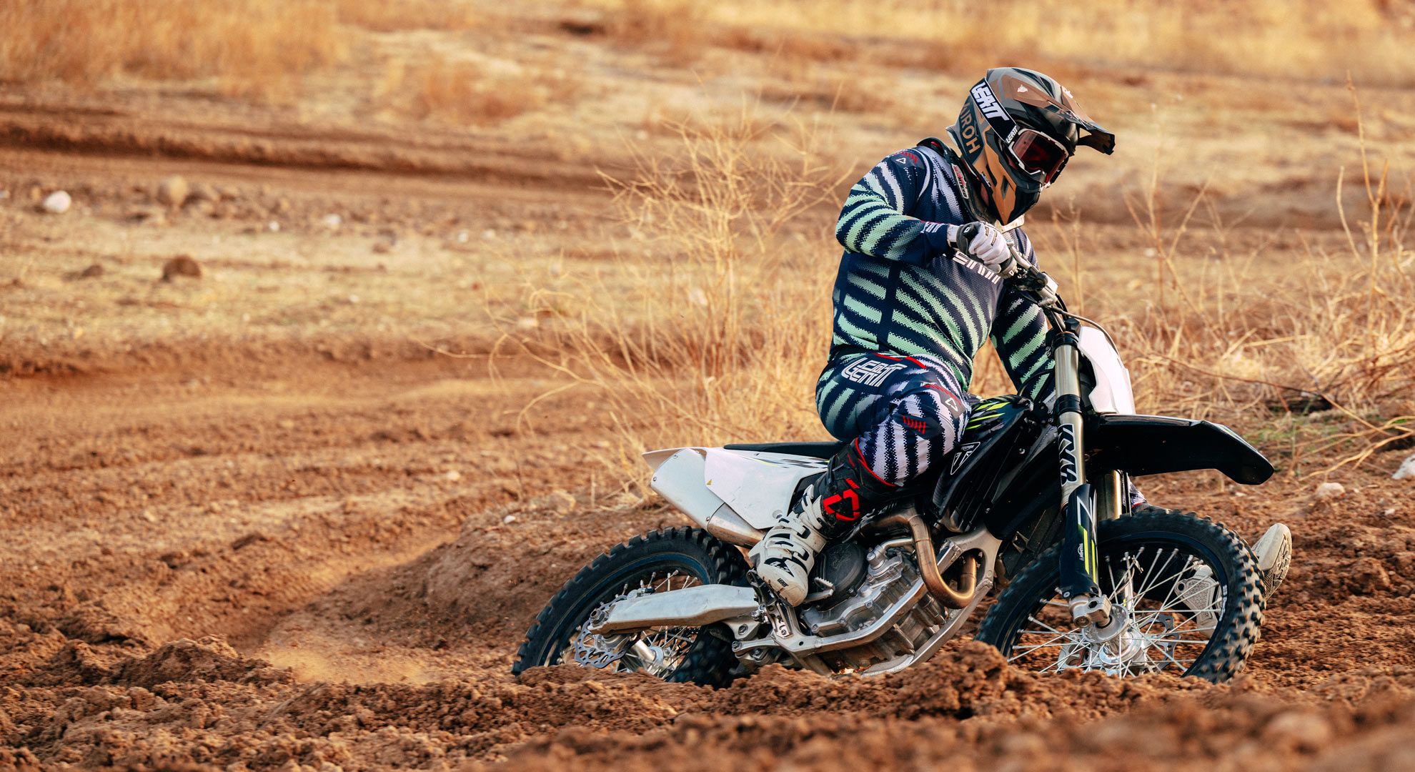 Triumph TF 450X 2026