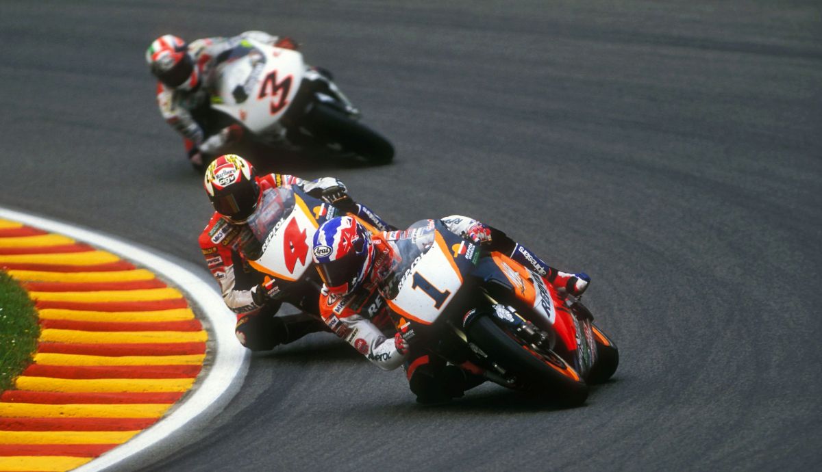 Mick Doohan, Álex Crivillé y Luca Cadalora ganaron con Honda en 1996