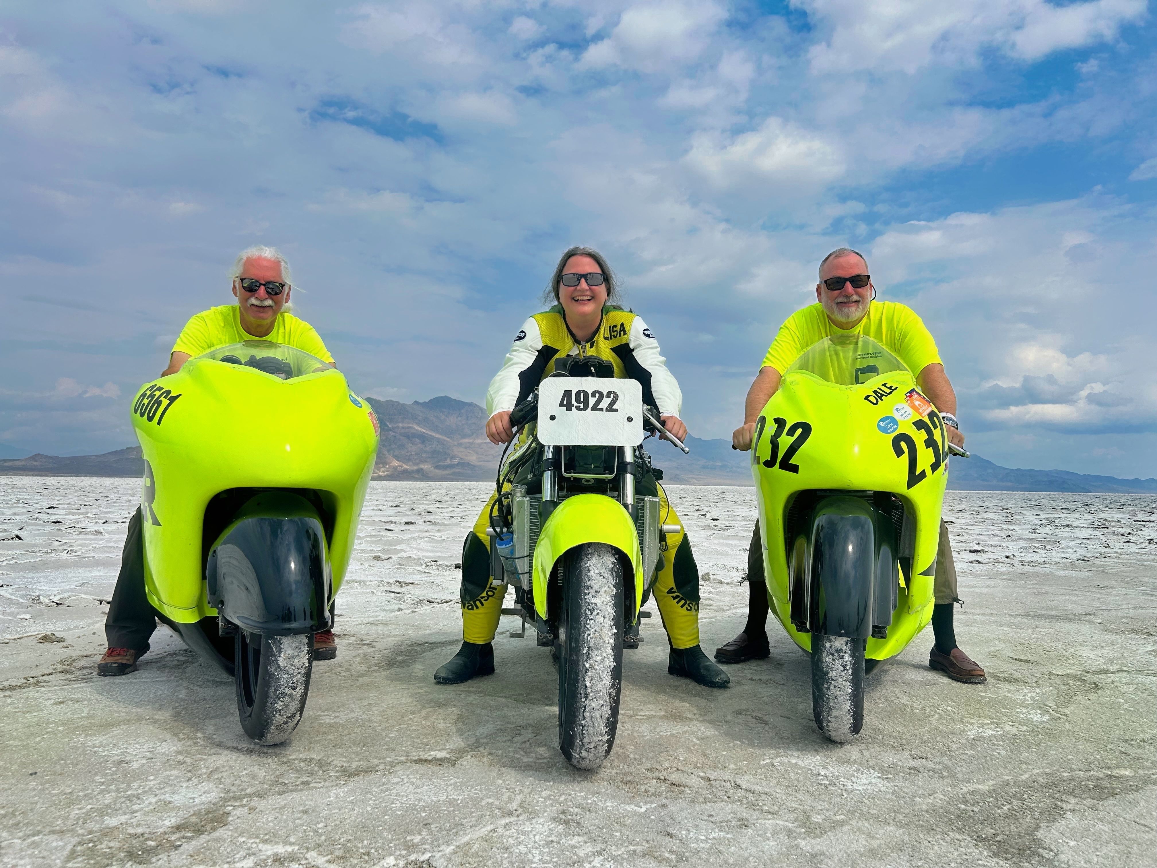 Una Kawasaki al límite contra un récord de MotoGP que lleva vigente desde 1993