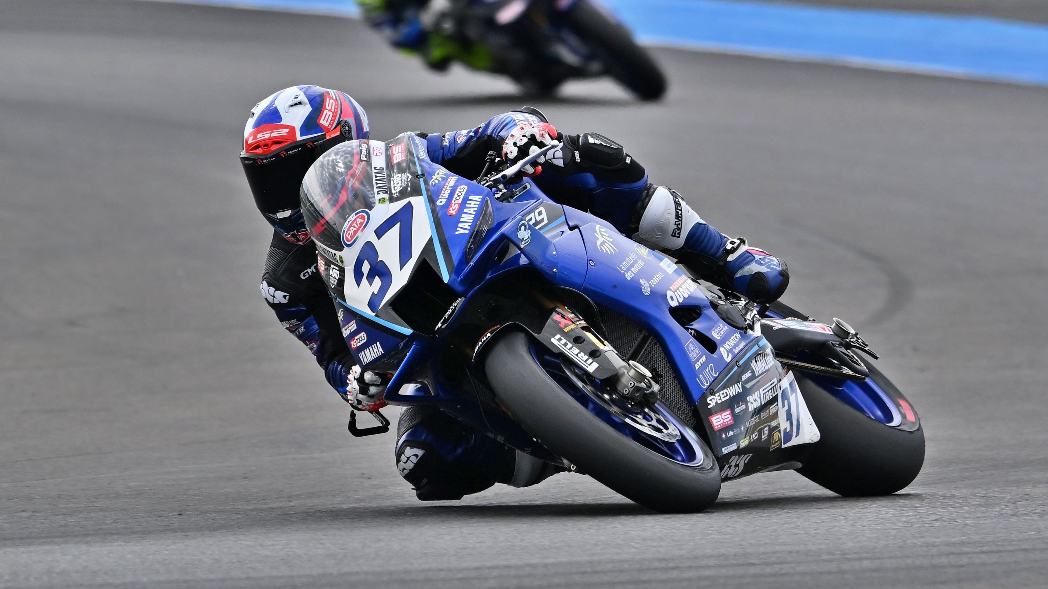 Roberto García ha logrado en Magny Cours su primera victoria en el Mundial de Supersport