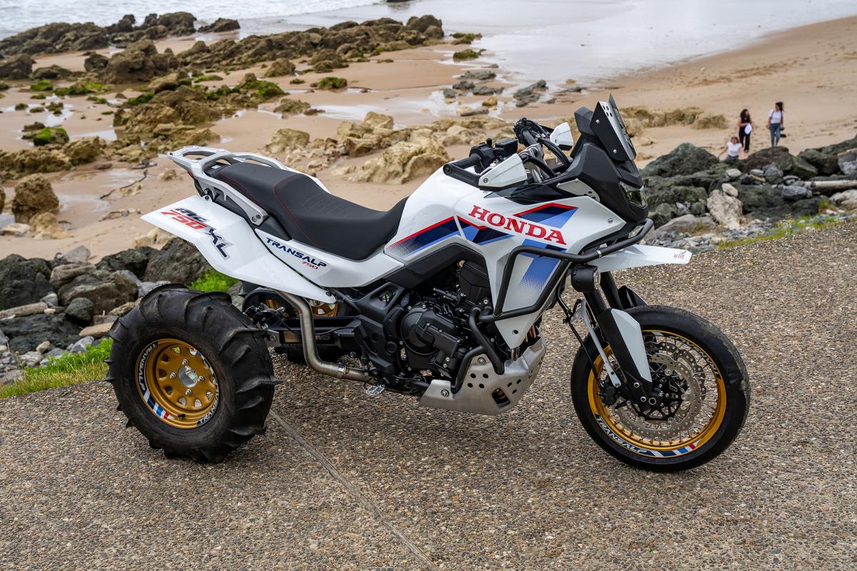 Fotos trike Honda ATC 750 2026