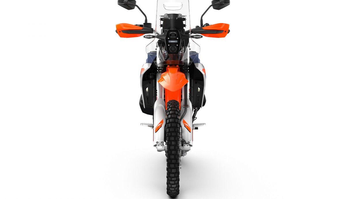 766532 MY27 KTM 690 Rally front EUROPE GLOBAL STUDIO