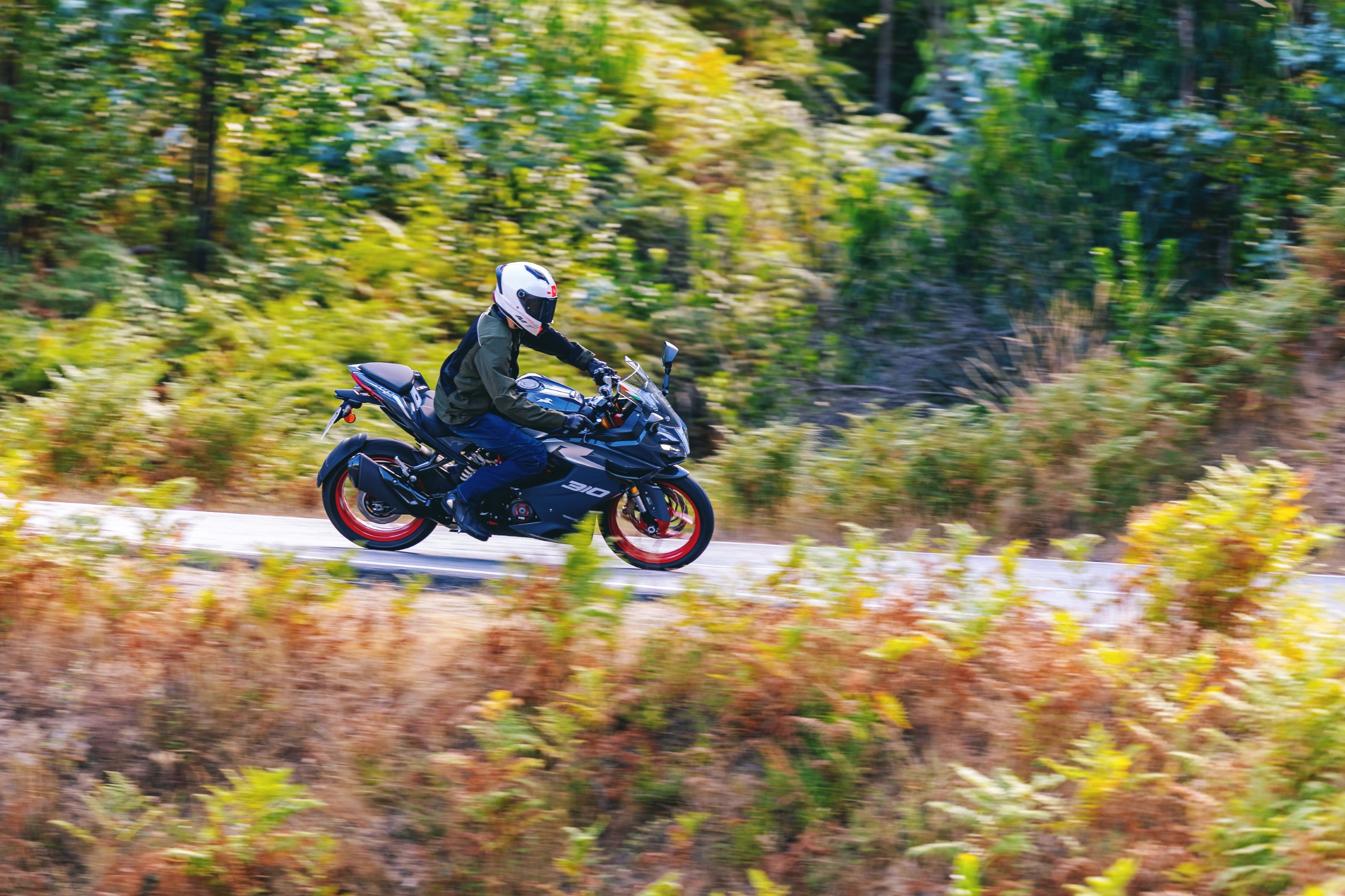 Fotos TVS Gama Performance 2026