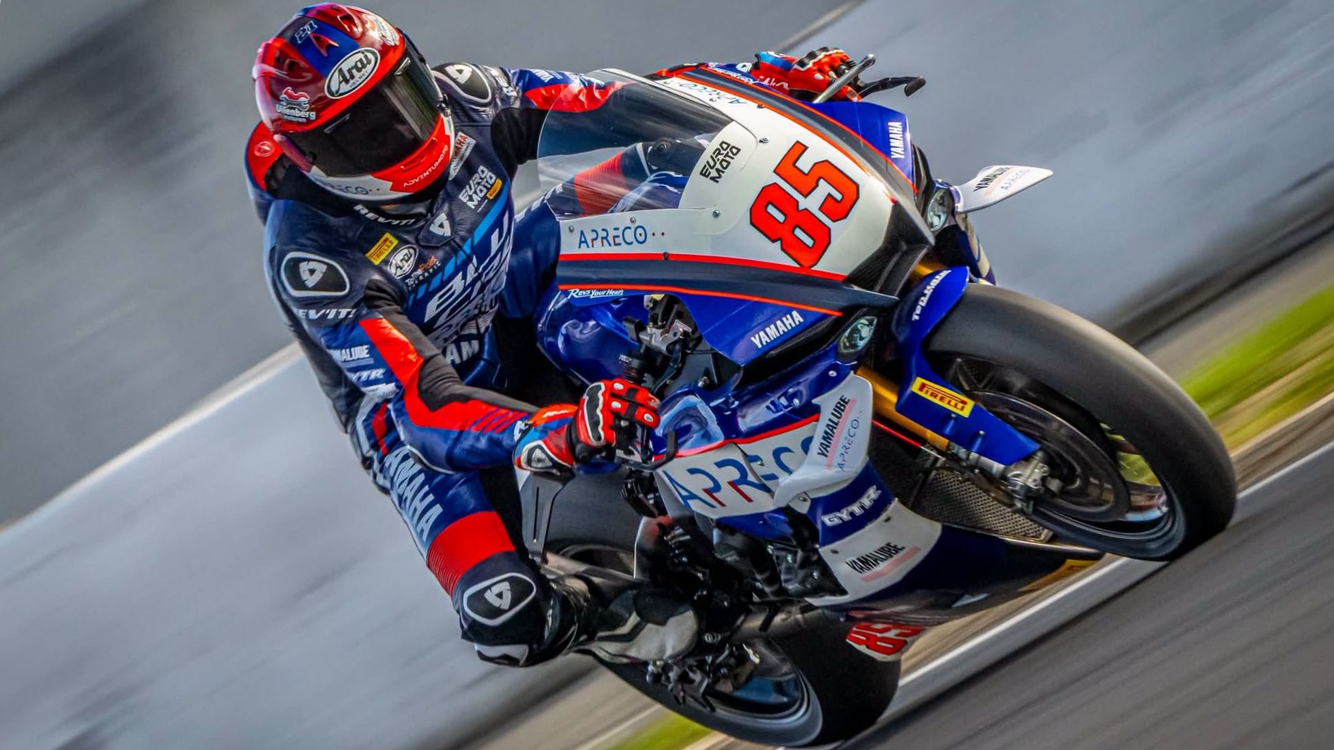 Twan Smits lleva cuatro victorias consecutivas en el Euro Moto Superbike 2026