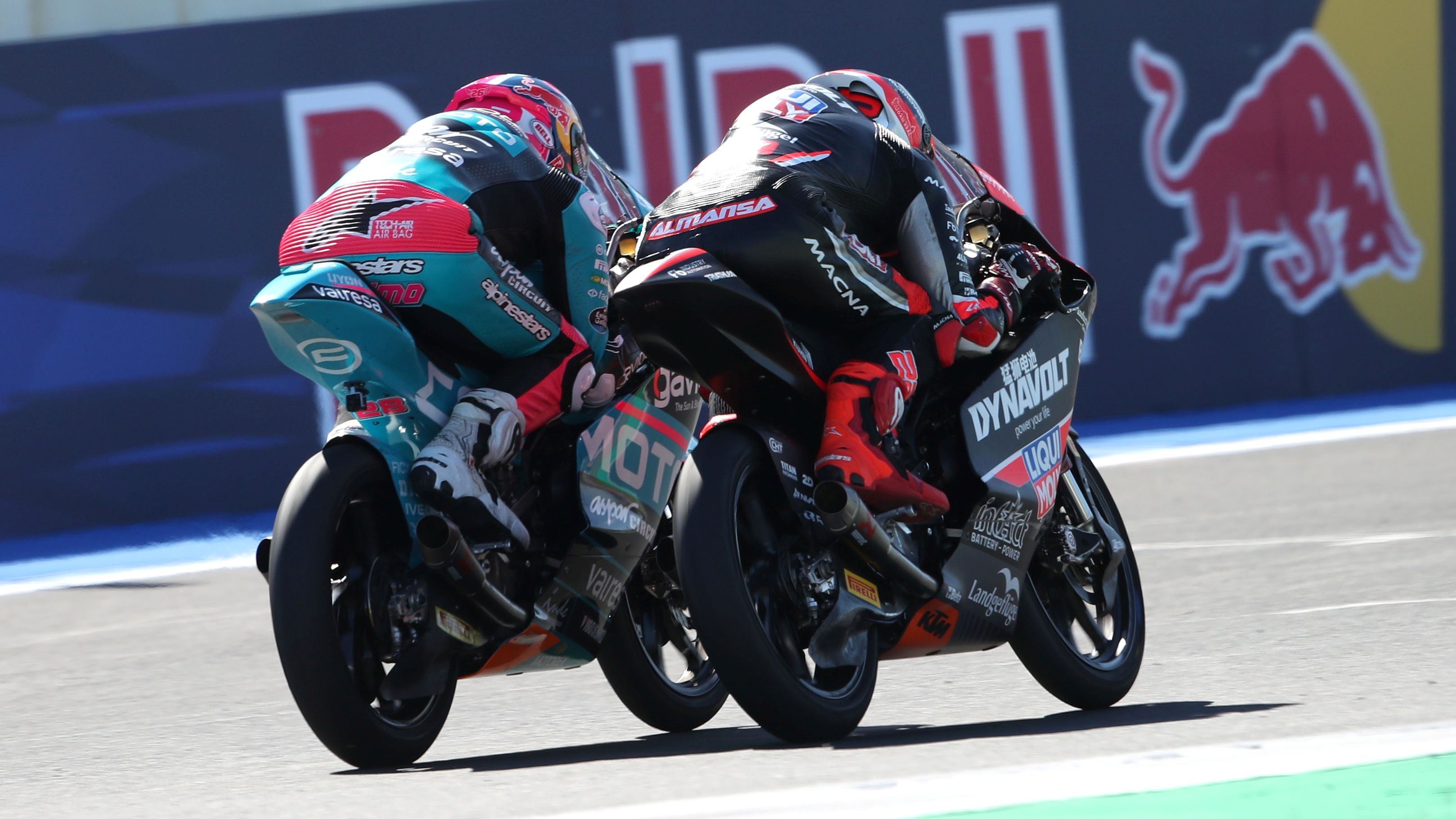 Máximo Quiles bate a David Almansa sobre la misma línea, Moto3 Misano 2026 Máximo Quiles bate a David Almansa sobre la misma línea, Moto3 Misano 2026