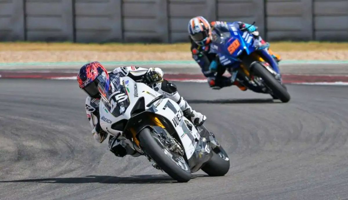 Cameron Petersen acechado por un imparable Bobby Fong