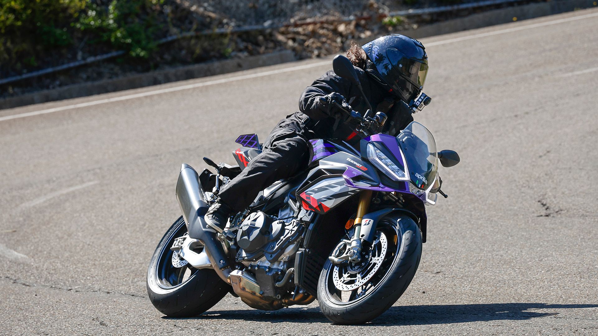 Aprilia Tuono V4 1100 Factory 2026 Accion (12)