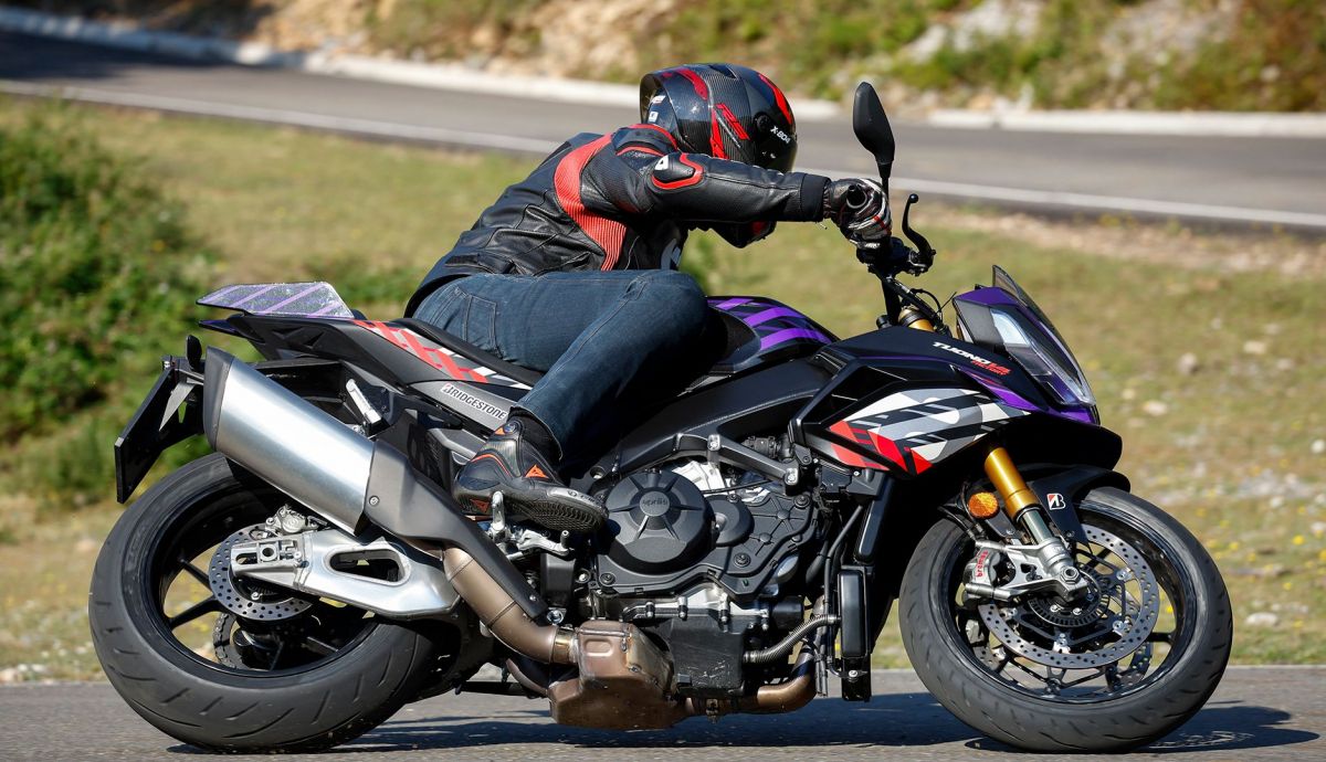 Aprilia Tuono V4 1100 Factory 2026 Accion (3)