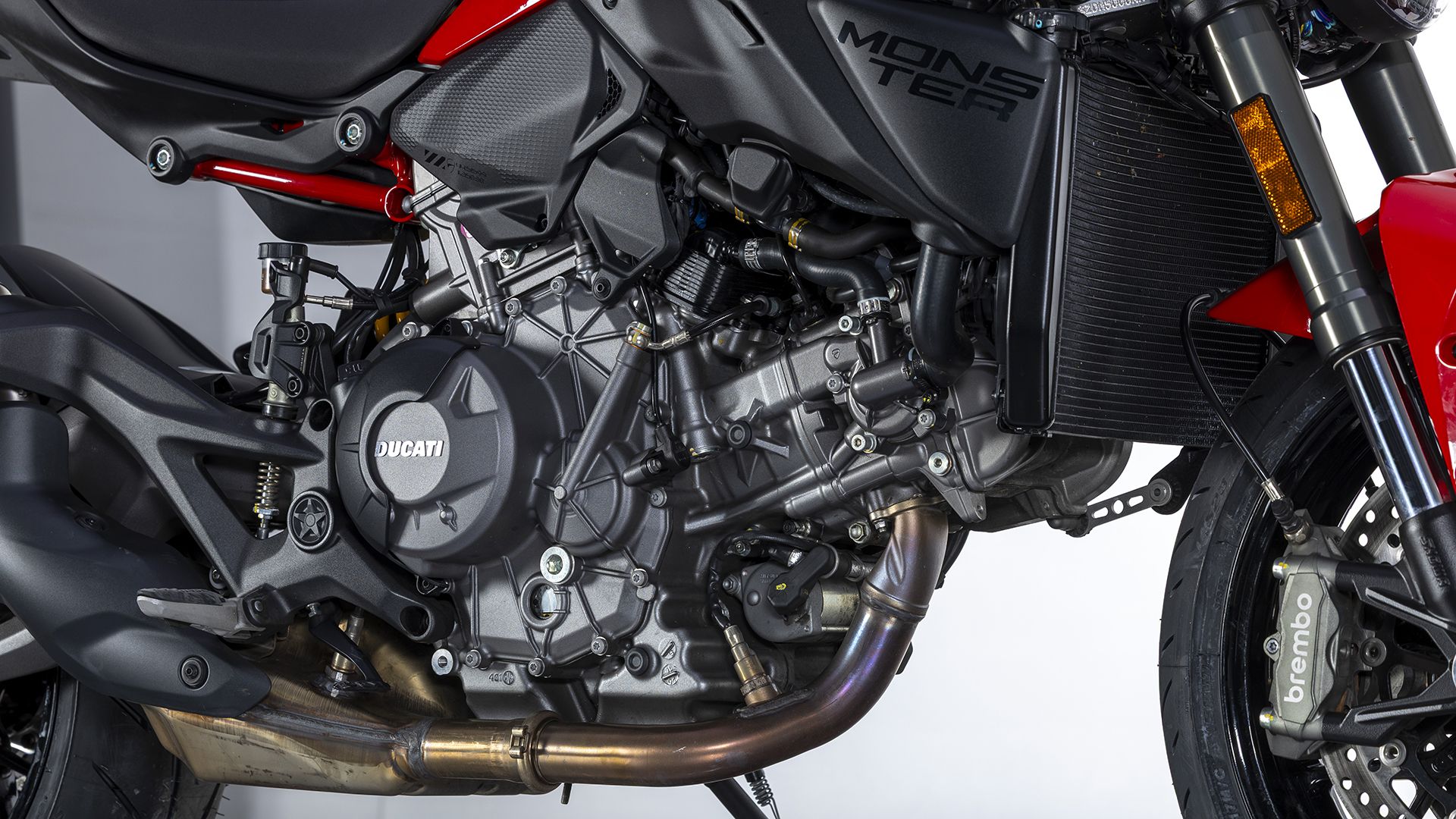 Ducati Monster 2026 Detalles (7)