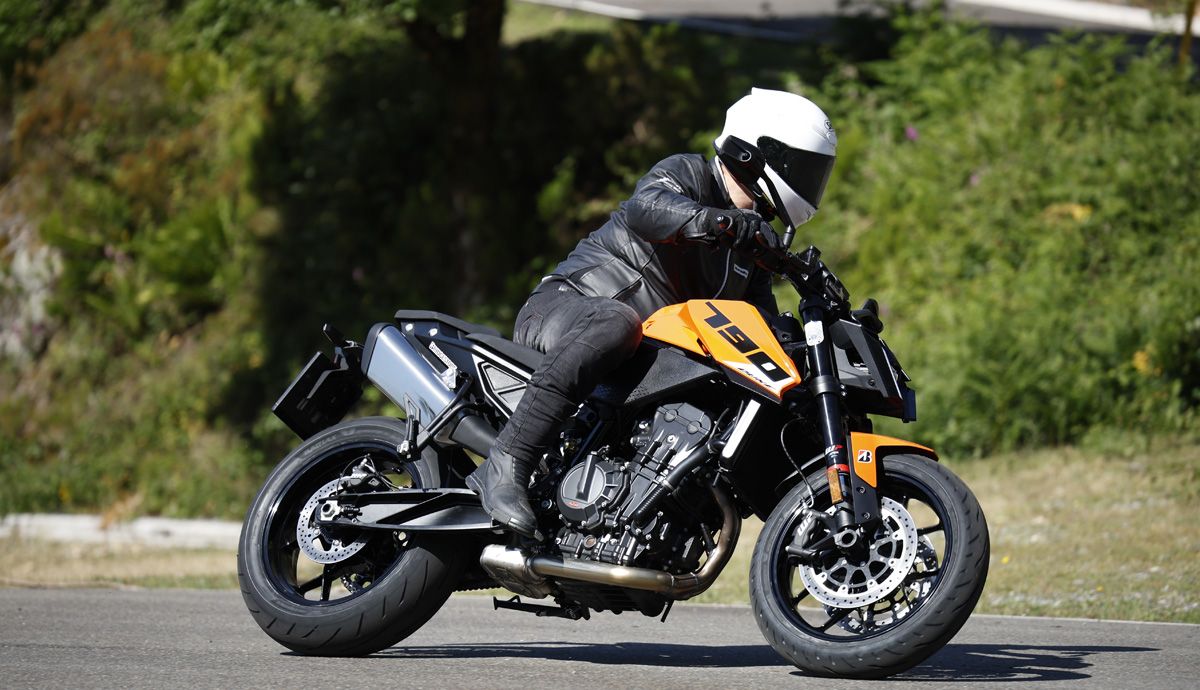KTM 790 Duke 2026 Accion (3)