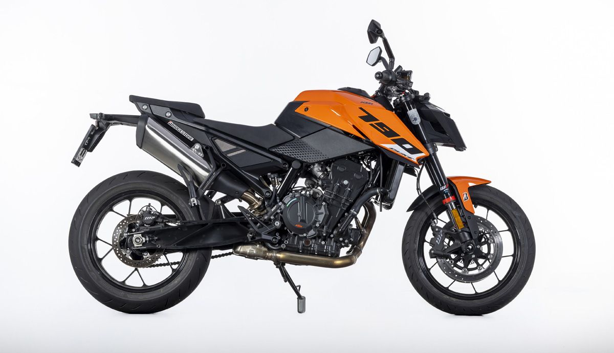 KTM 790 Duke 2026 Estudio (1)