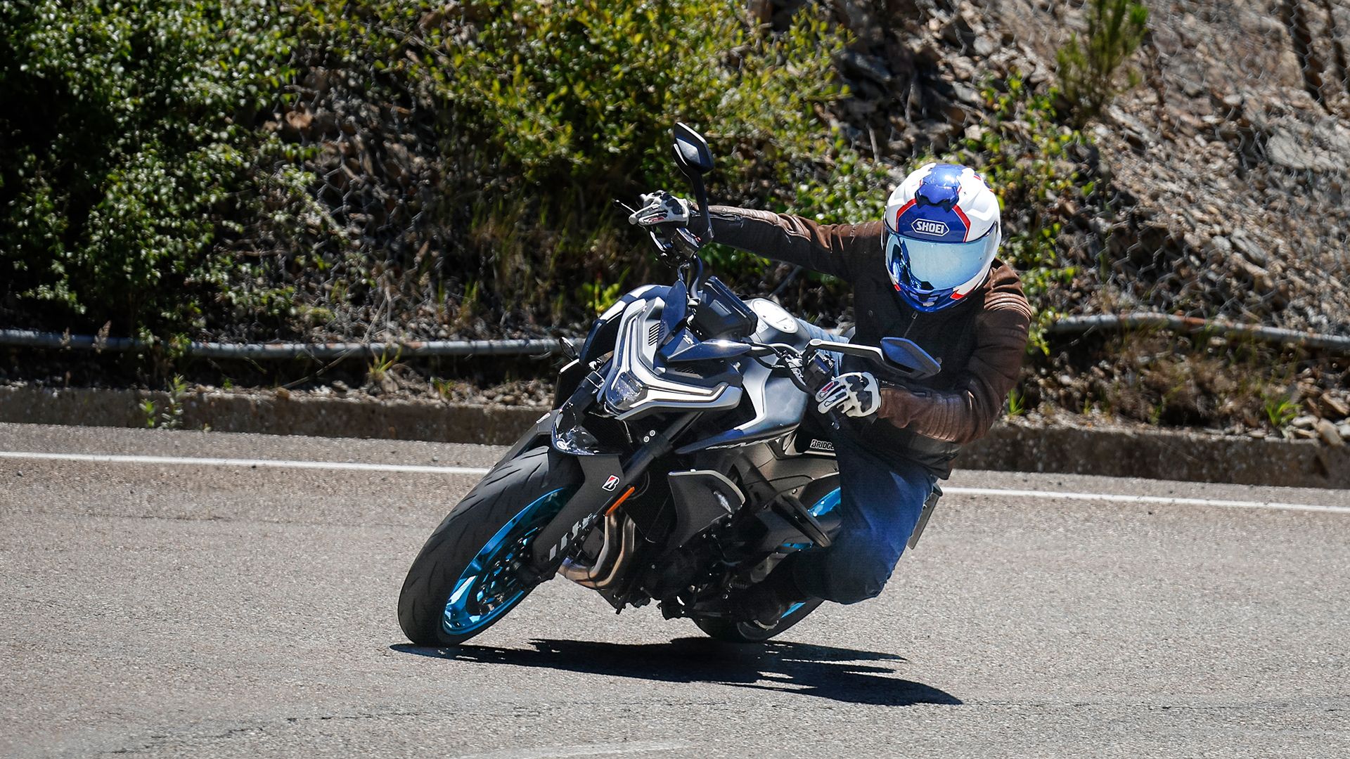 CFMoto 800NK 2026 Accion (5)